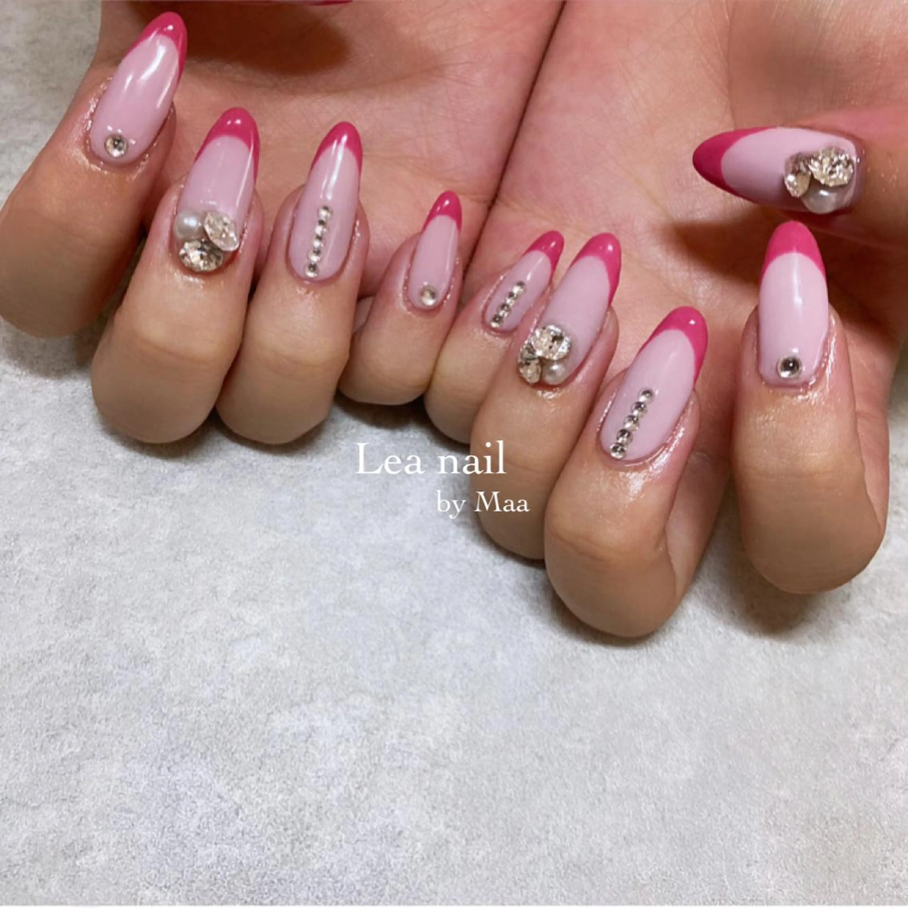 ネイル private_ salon.Leaのネイルデザイン