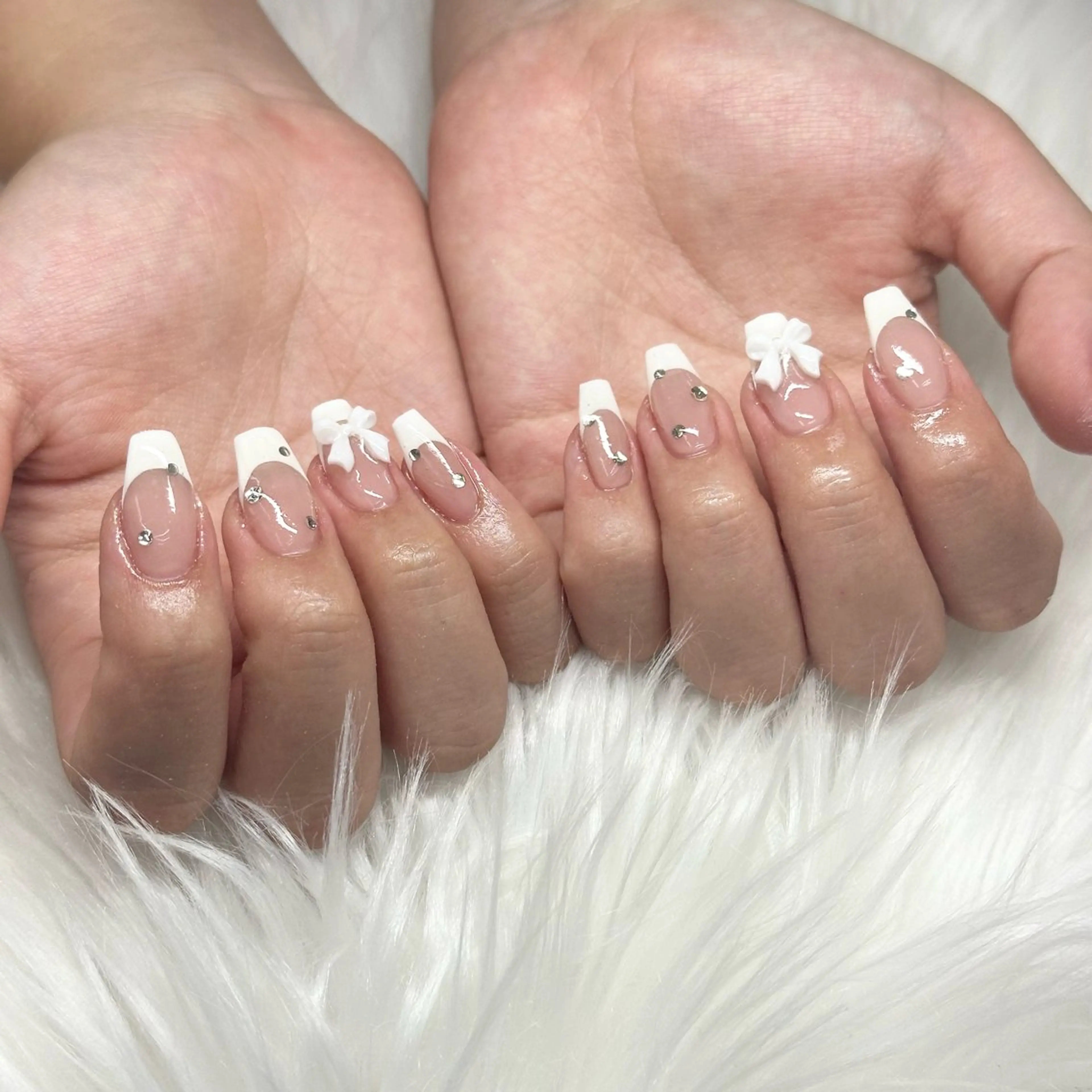 ネイル リボン ハンドネイル Totalsalon Bell木村𝜗𝜚のネイルデザイン