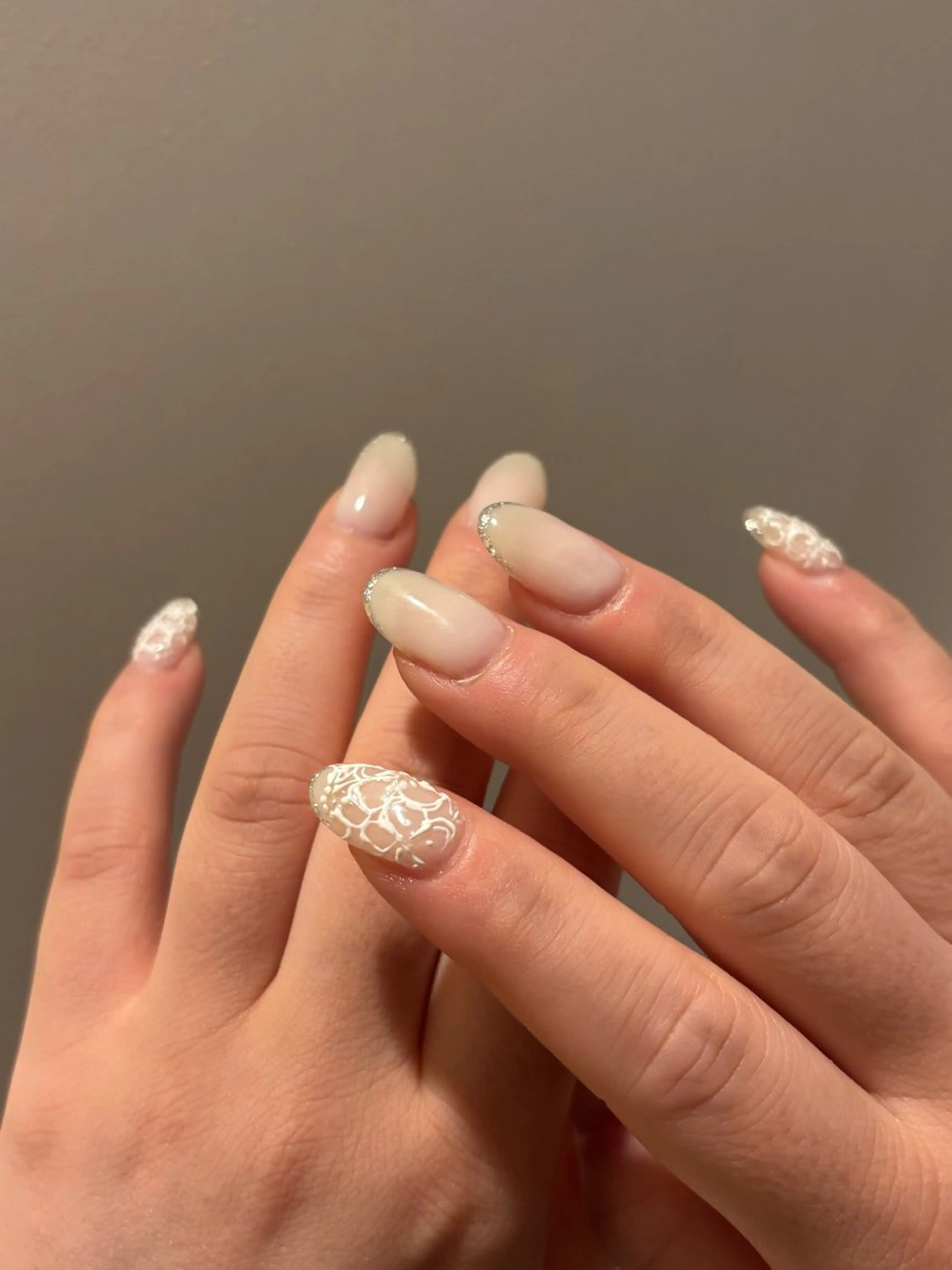 ネイル 桜ネイル レース ホワイト ハンドネイル Elio 国泰寺のネイルデザイン