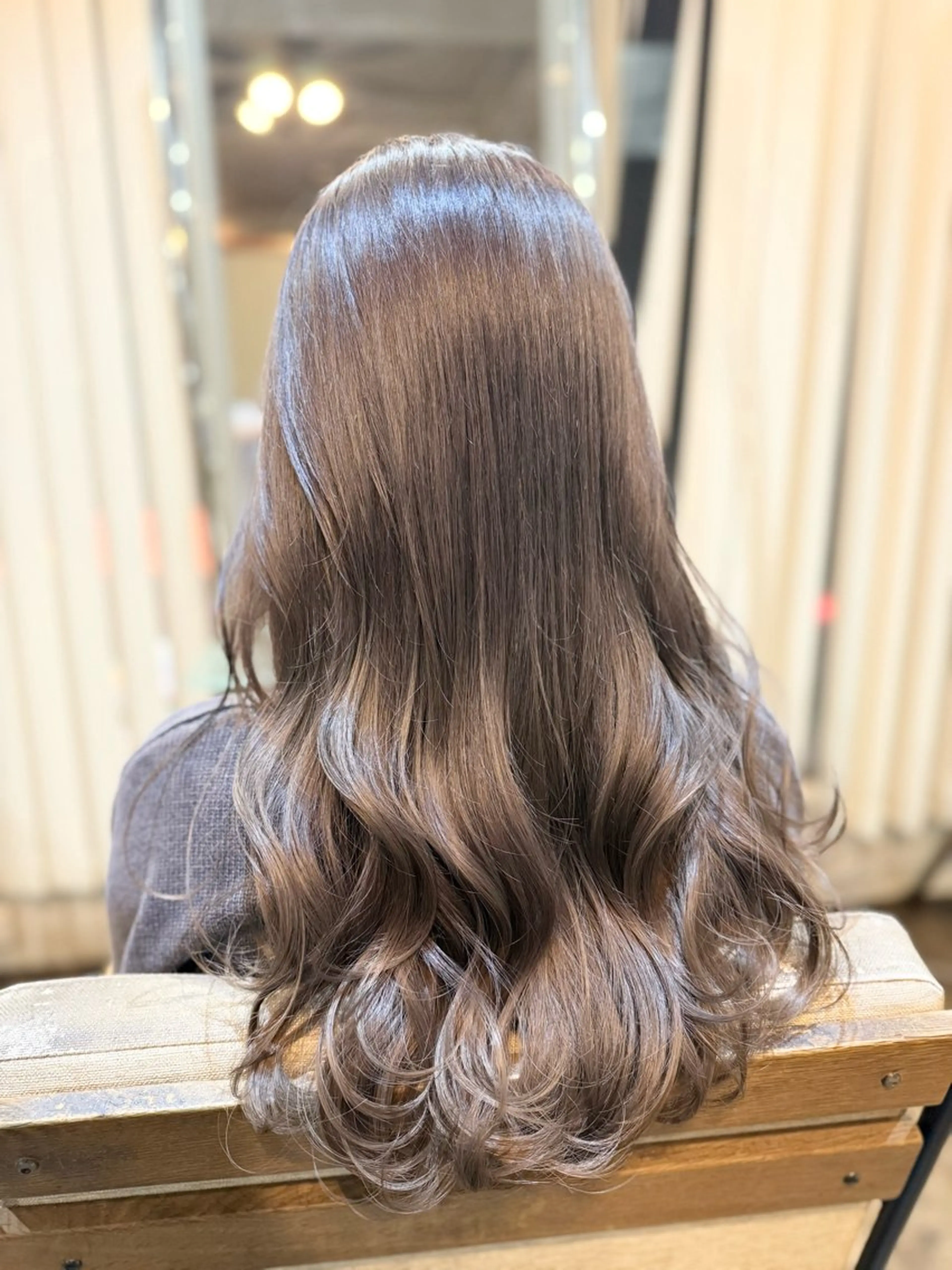 セミロング カラー パーマ ヘアアレンジ ブリーチ グレージュ ラベンダーカラー ラベンダーグレージュ ラベンダーグレー 👑指名率No.1 👑坂口飛翔のヘアスタイル