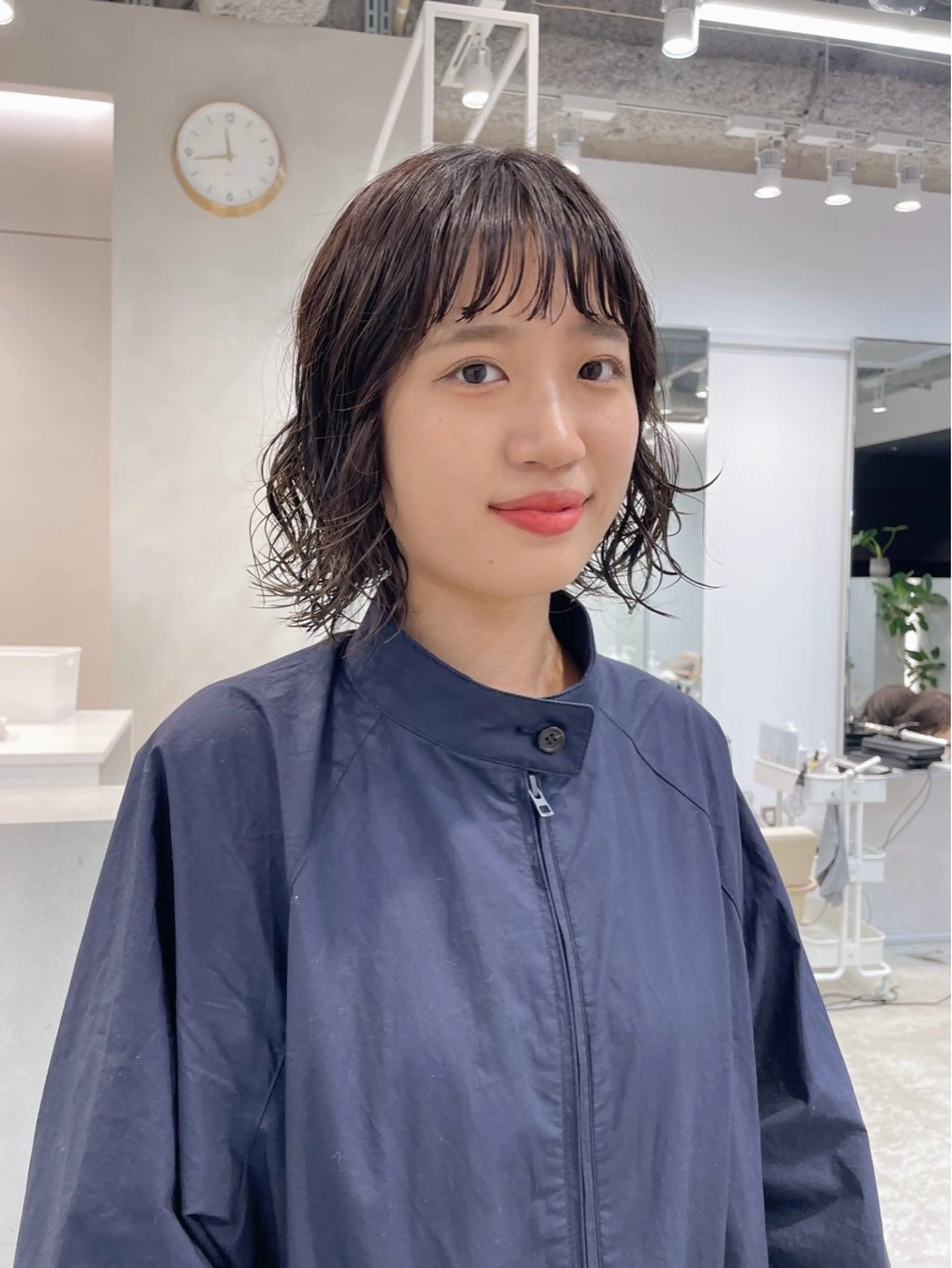 セミロング パーマ 青木 優歩のヘアスタイル