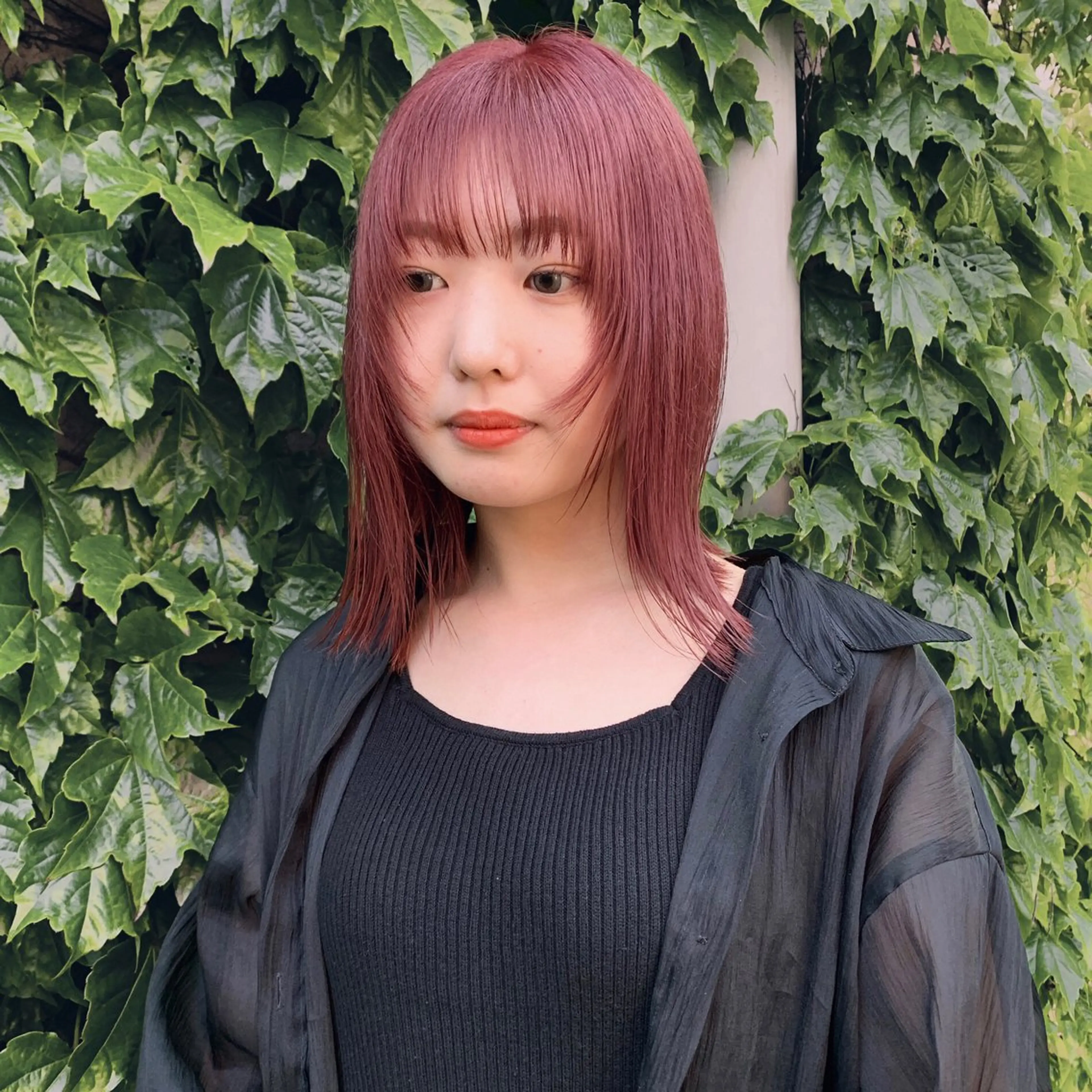 セミロング ヘアカラー 中村 功樹のヘアスタイル