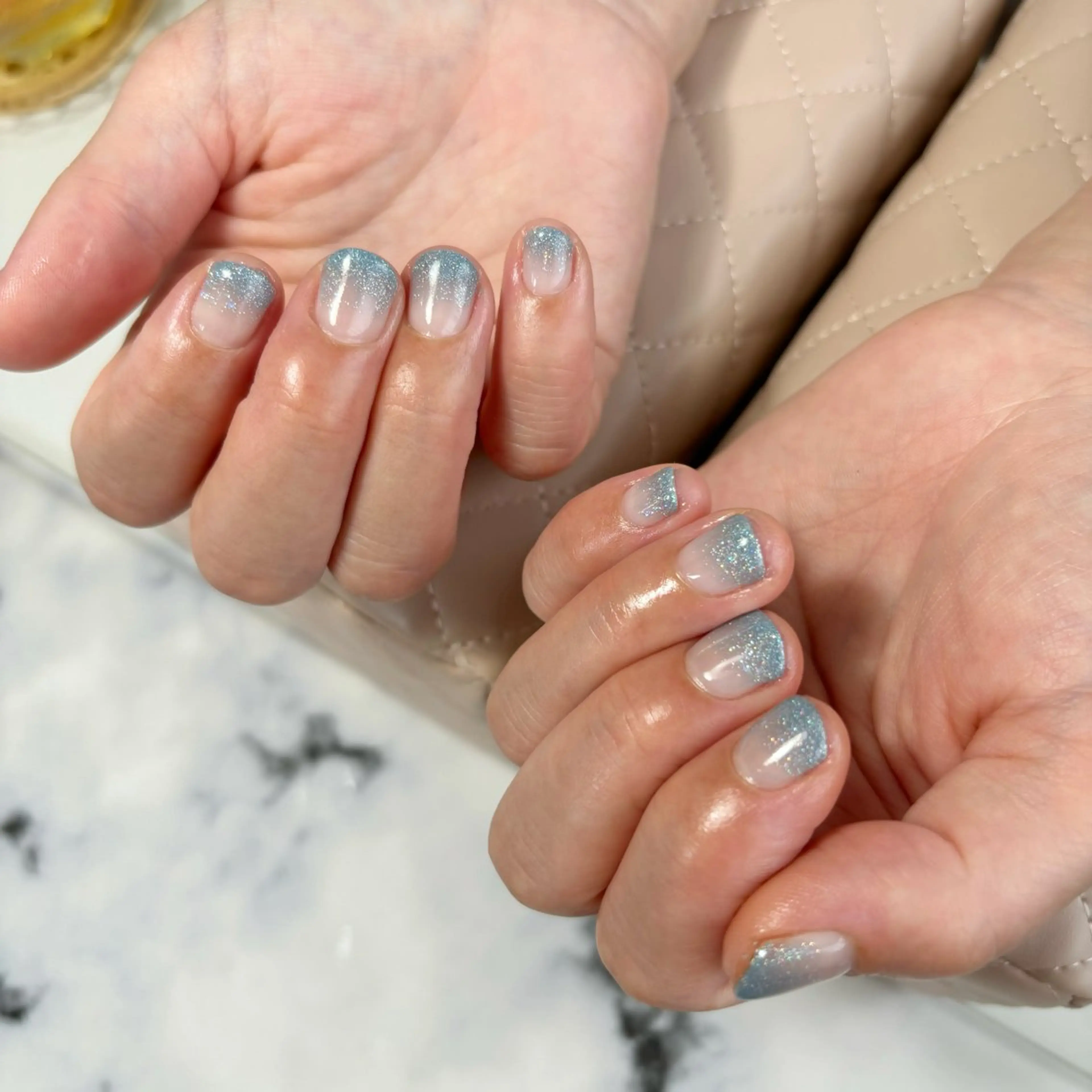 ネイル ジェルネイル グラデーション シンプルネイル 夏ネイル 菊地 侑のネイルデザイン