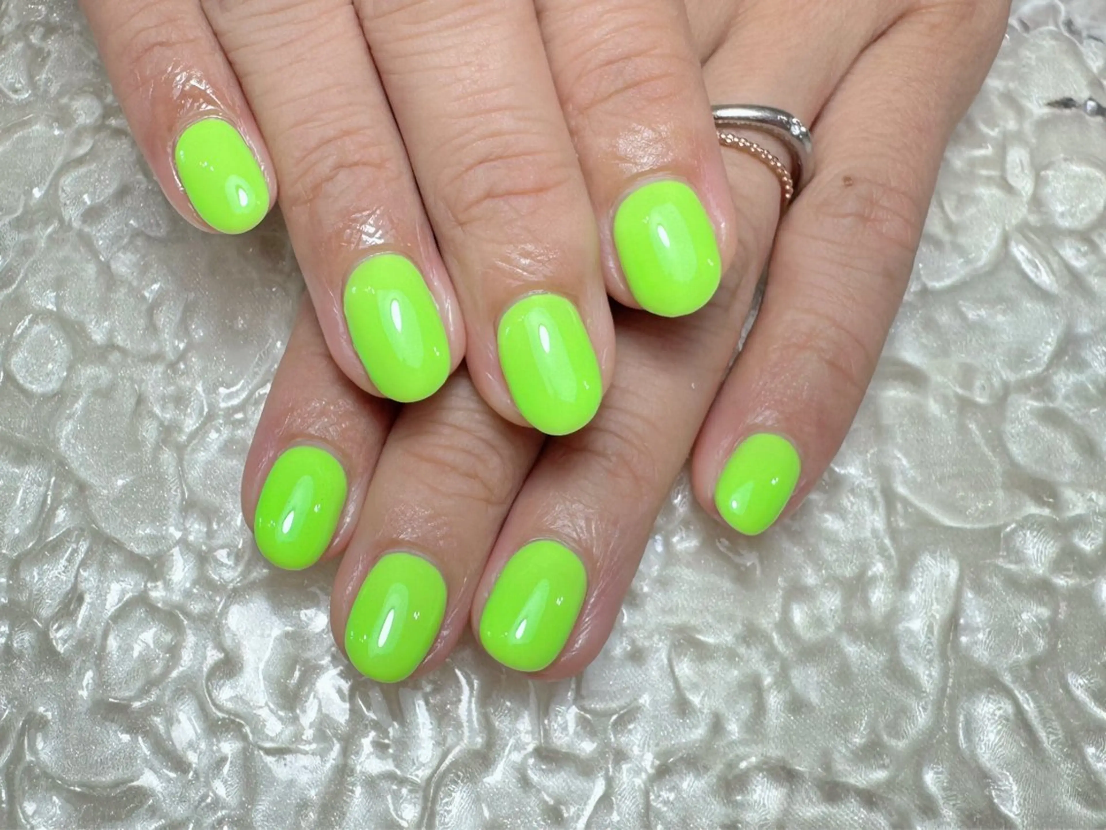 ネイル ハンドネイル マジックミラー所属・マジック ミラーのネイルデザイン