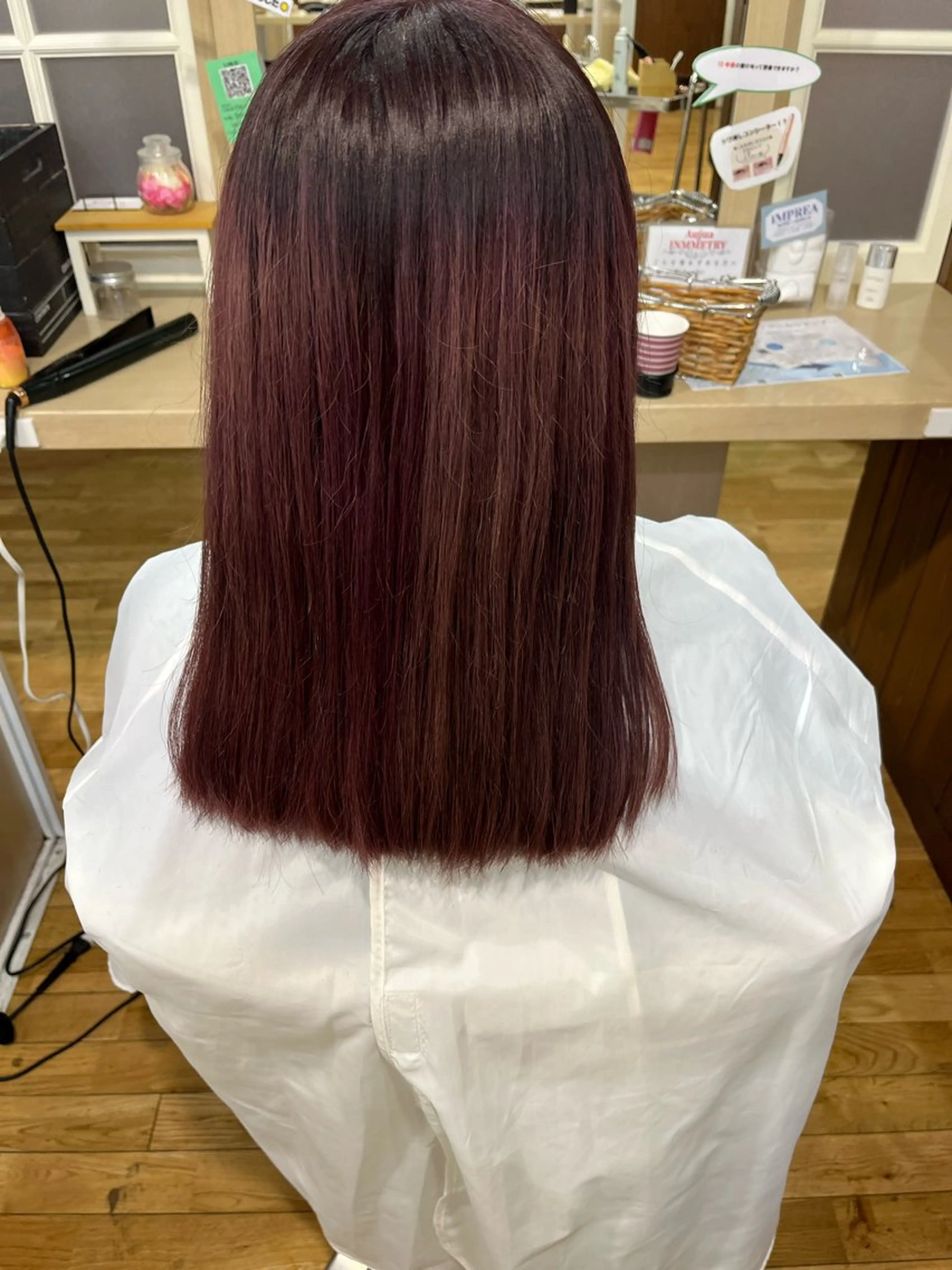 ロング カラー 鈴木 結のヘアスタイル