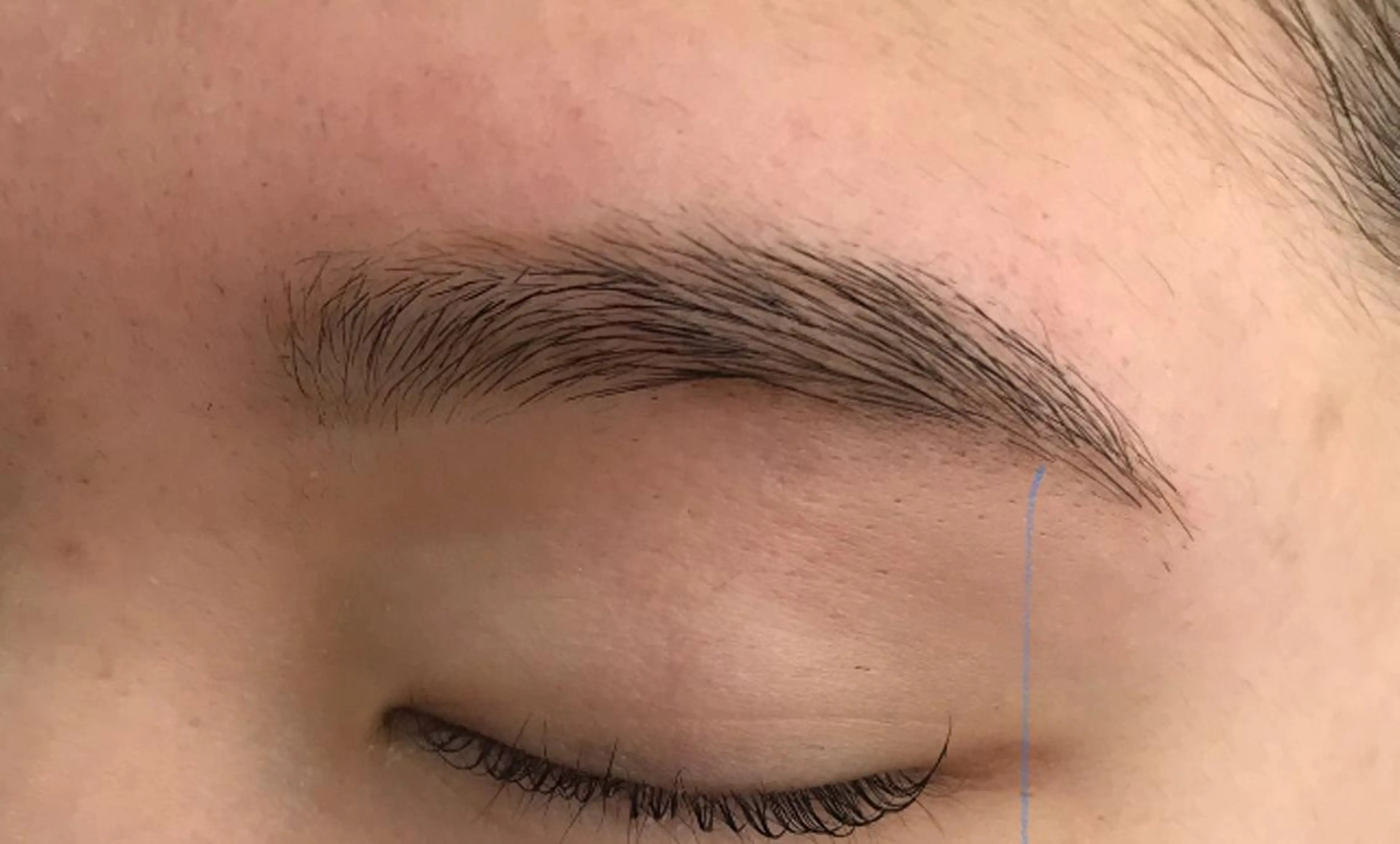 アイブロウ M y lash 緑井店　宮本のマツエク・マツパデザイン