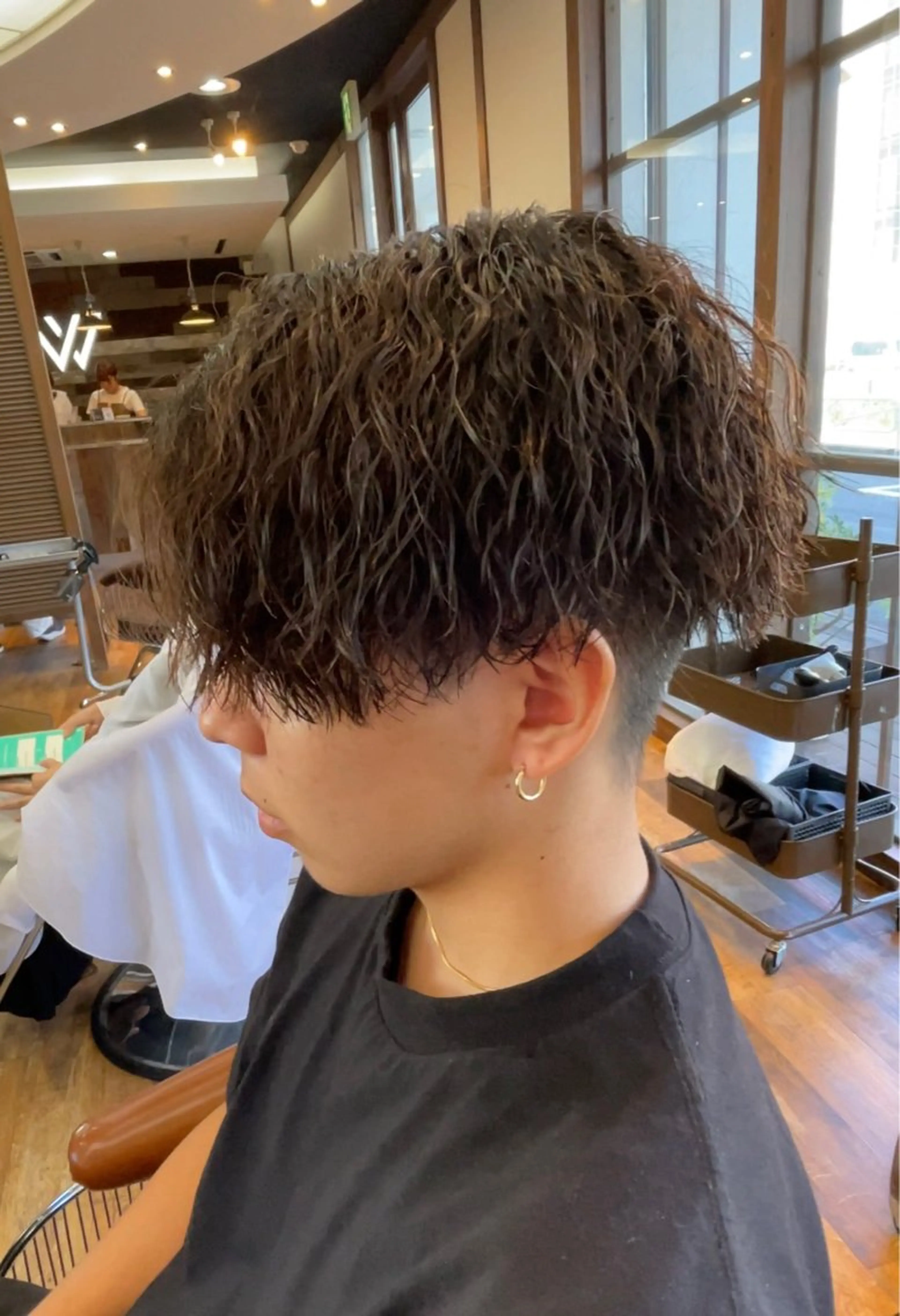 パーマ 林 侑弥のヘアスタイル