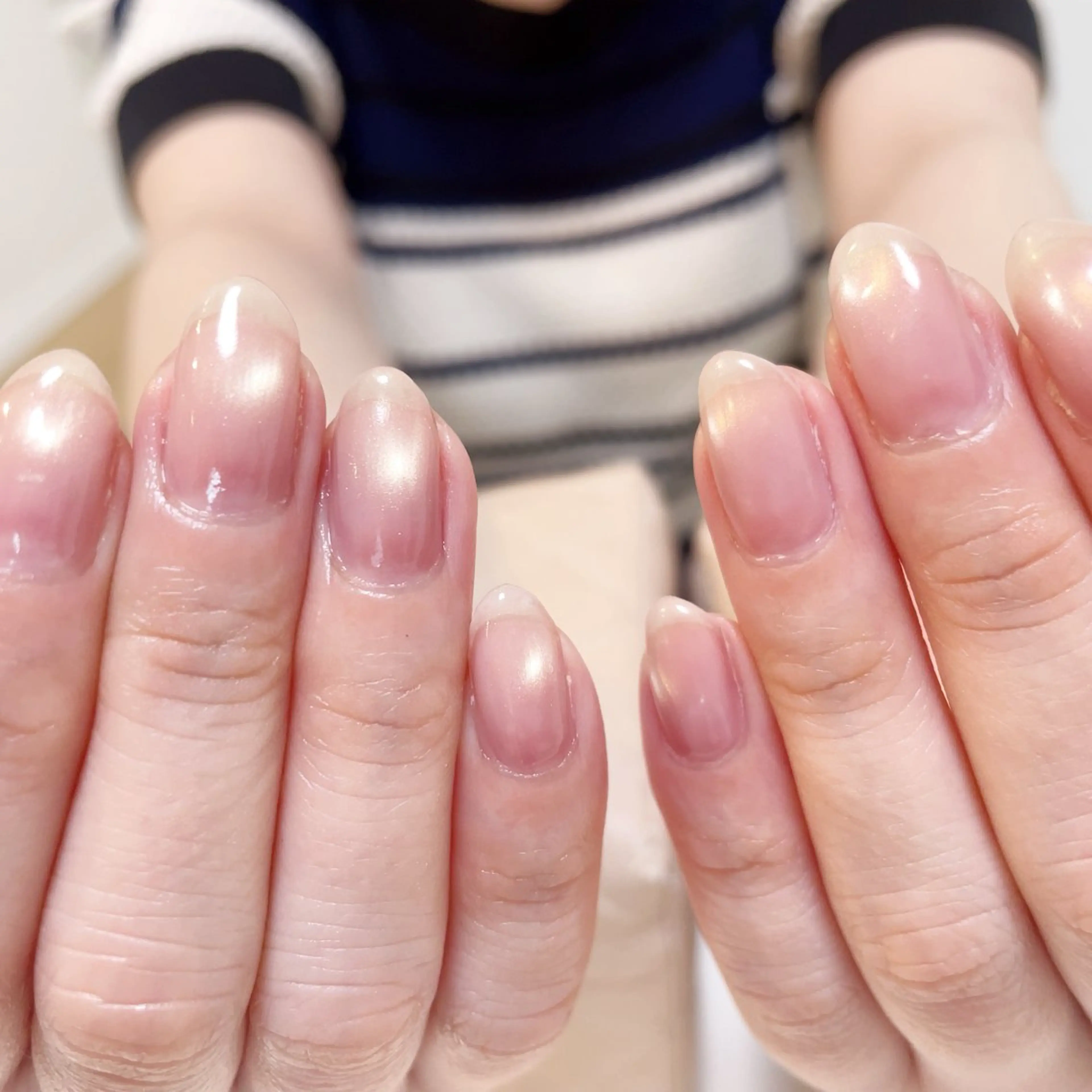 ネイル ハンドネイル manis .のネイルデザイン