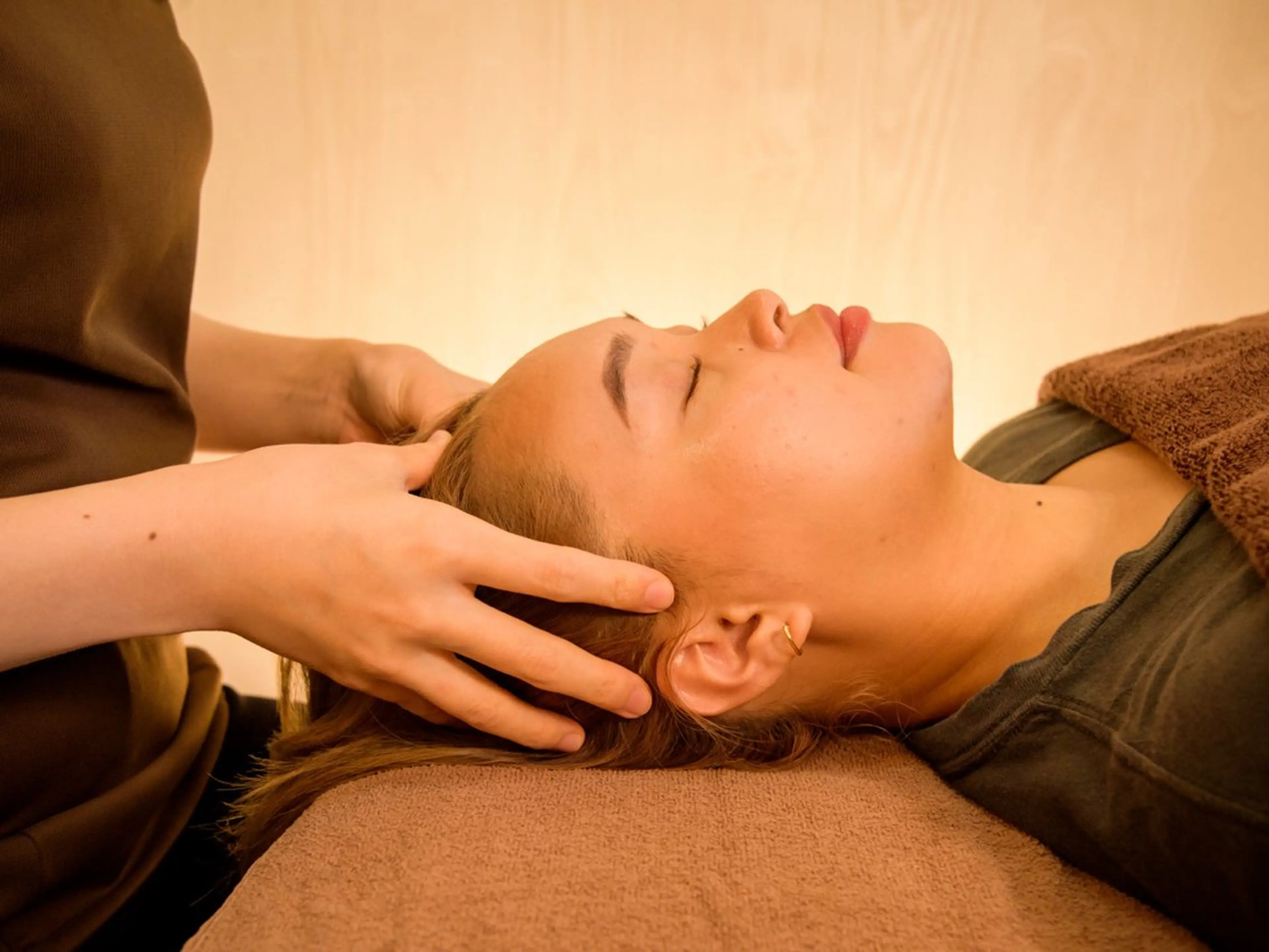 【小顔&姿勢改善】頭蓋骨矯正×筋膜ストレッチ ドライスパ30分の写真