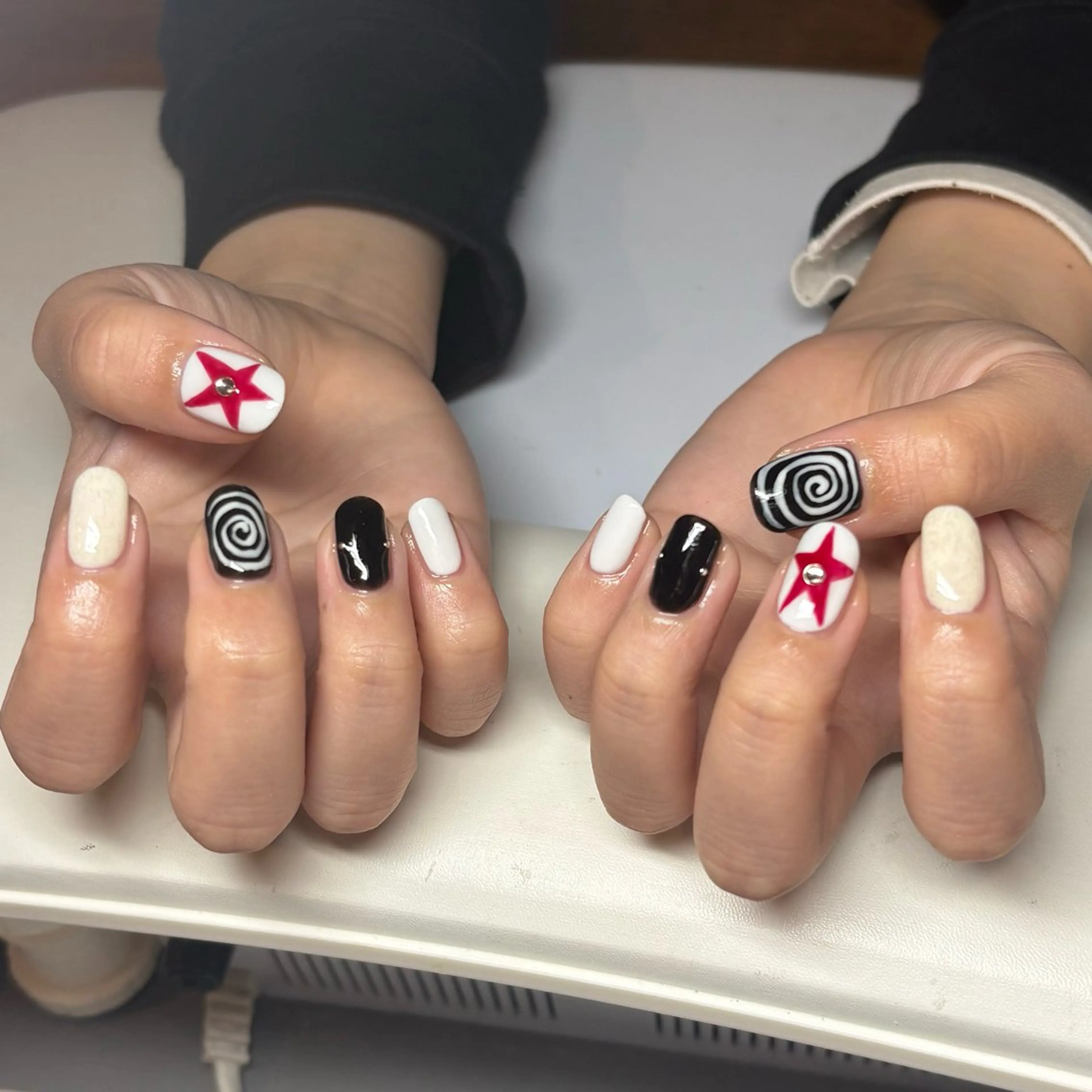 ネイル ハンドネイル Lily Nailのネイルデザイン