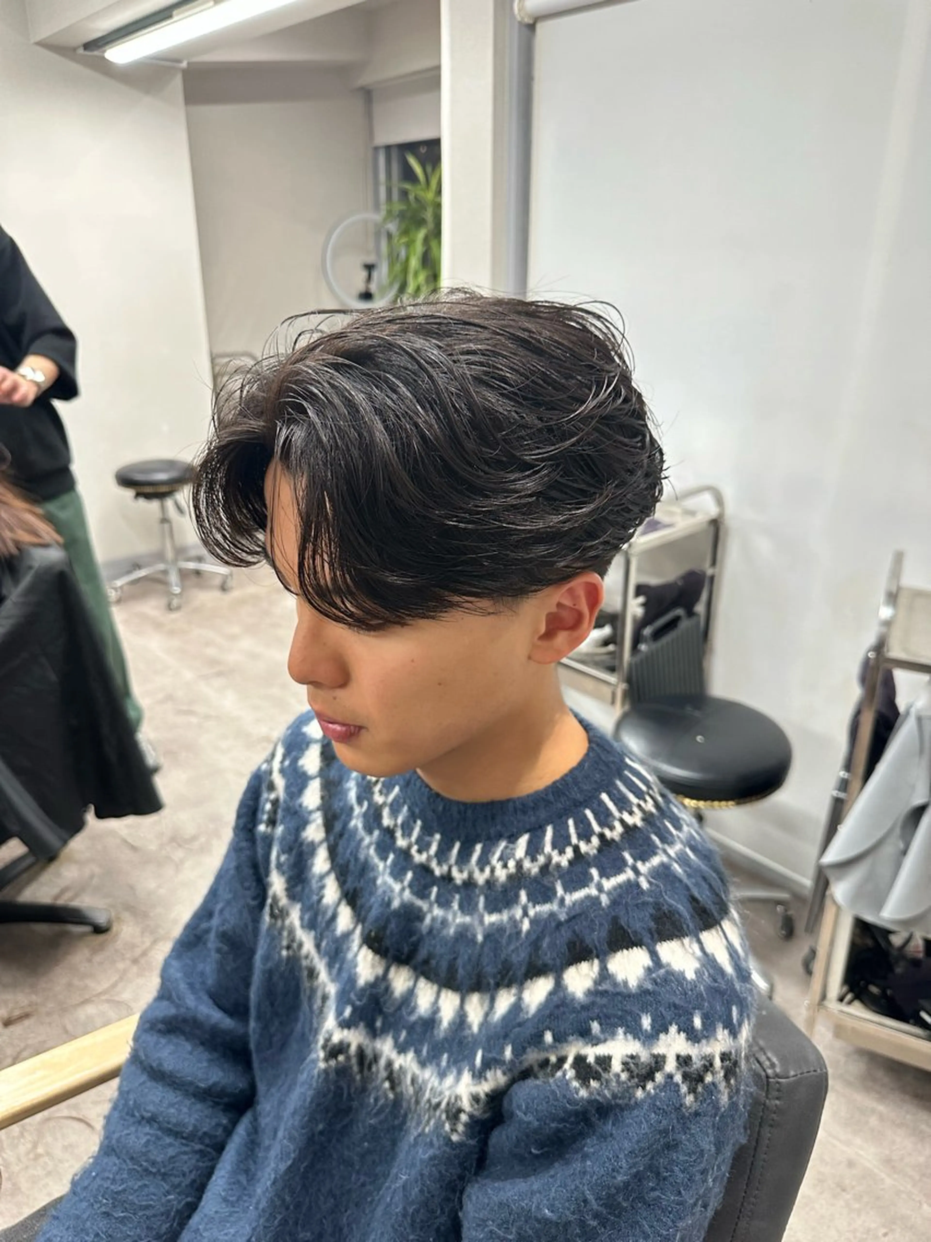 ミディアム パーマ メンズ センターパート カット パーマ 💈原宿指名No.1 センターパート💈のヘアスタイル