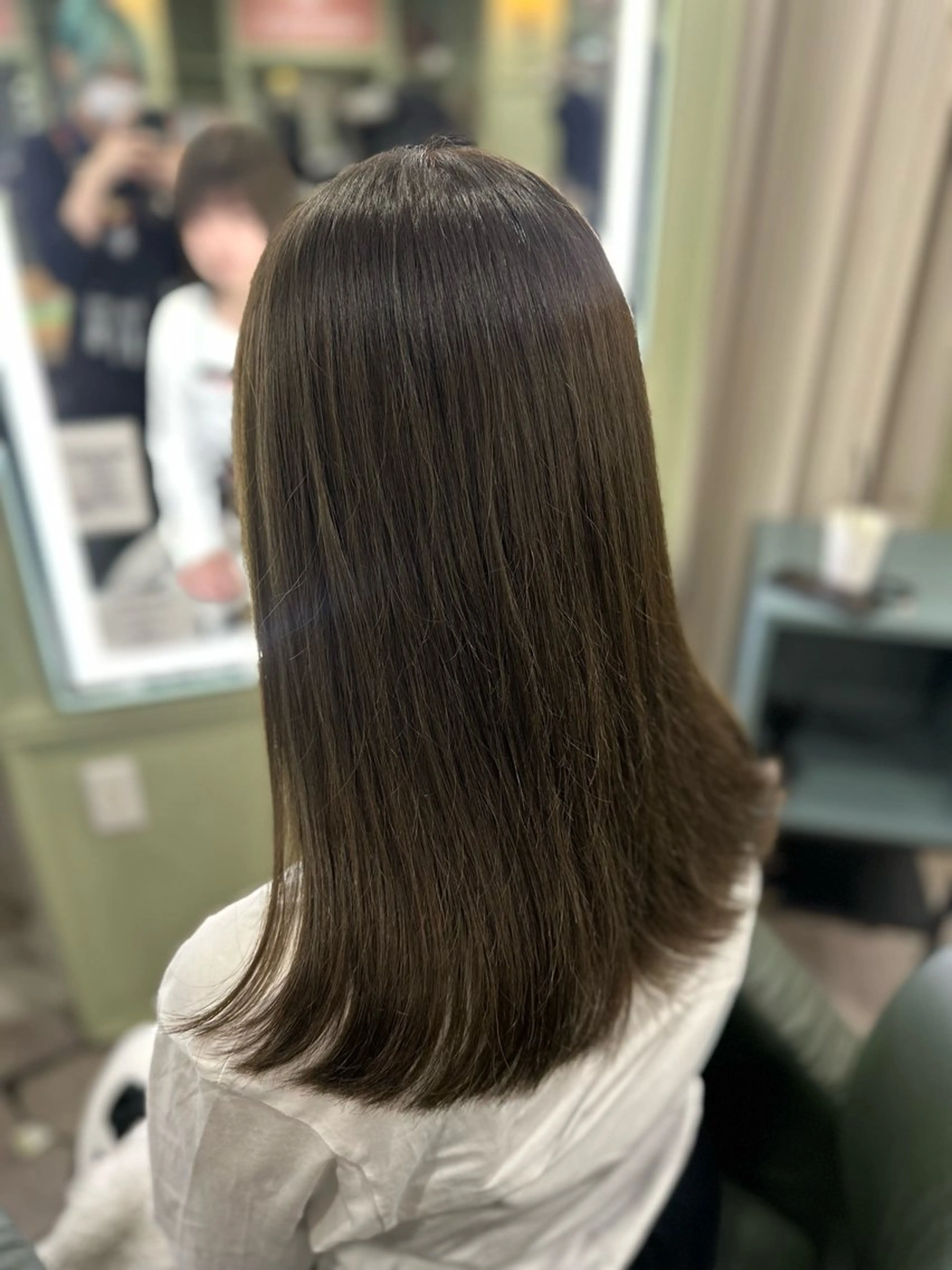カラー オリーブカラー ヘアカラー Remoa / ダウンパーマ募集中のヘアスタイル