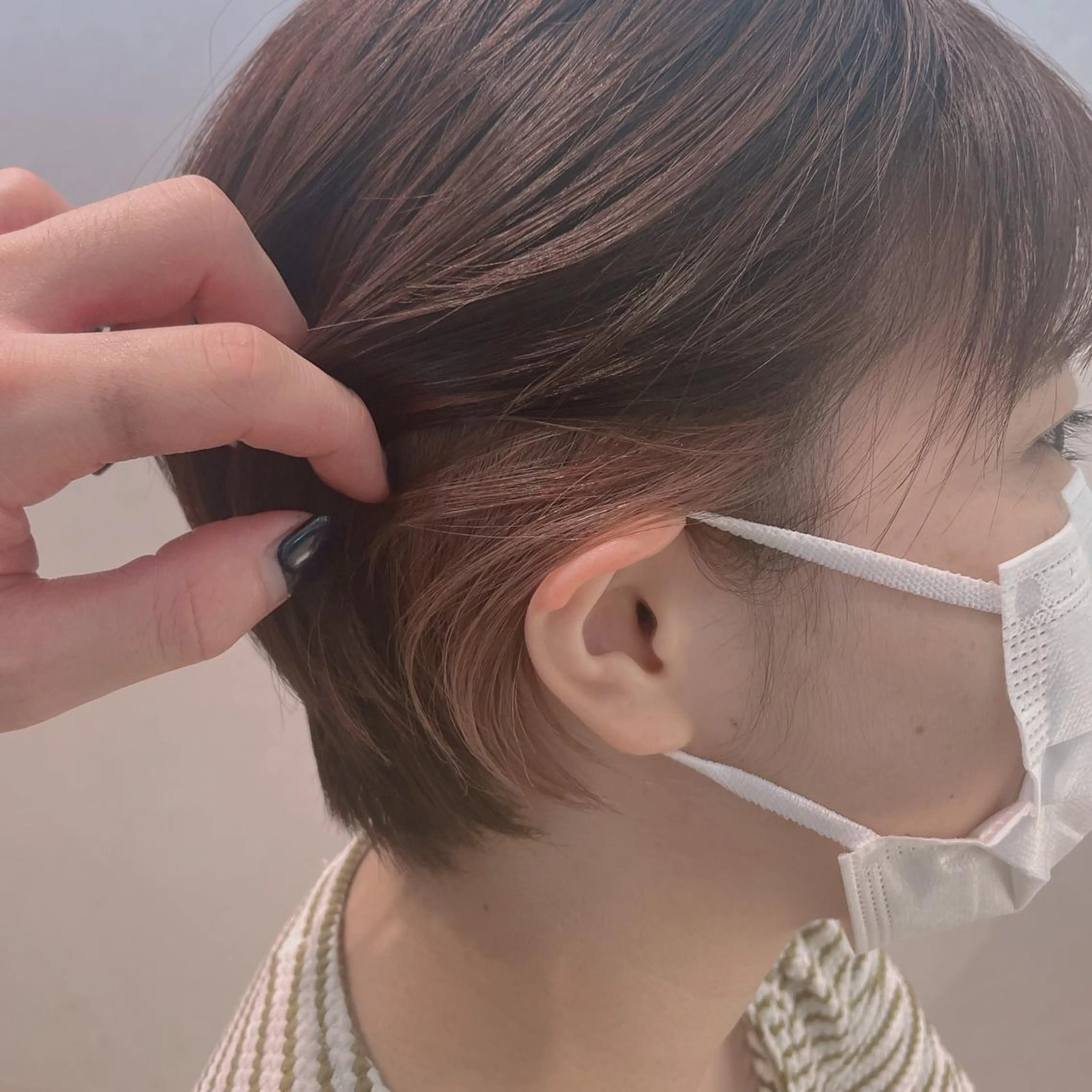ショート カラー あ あのヘアスタイル