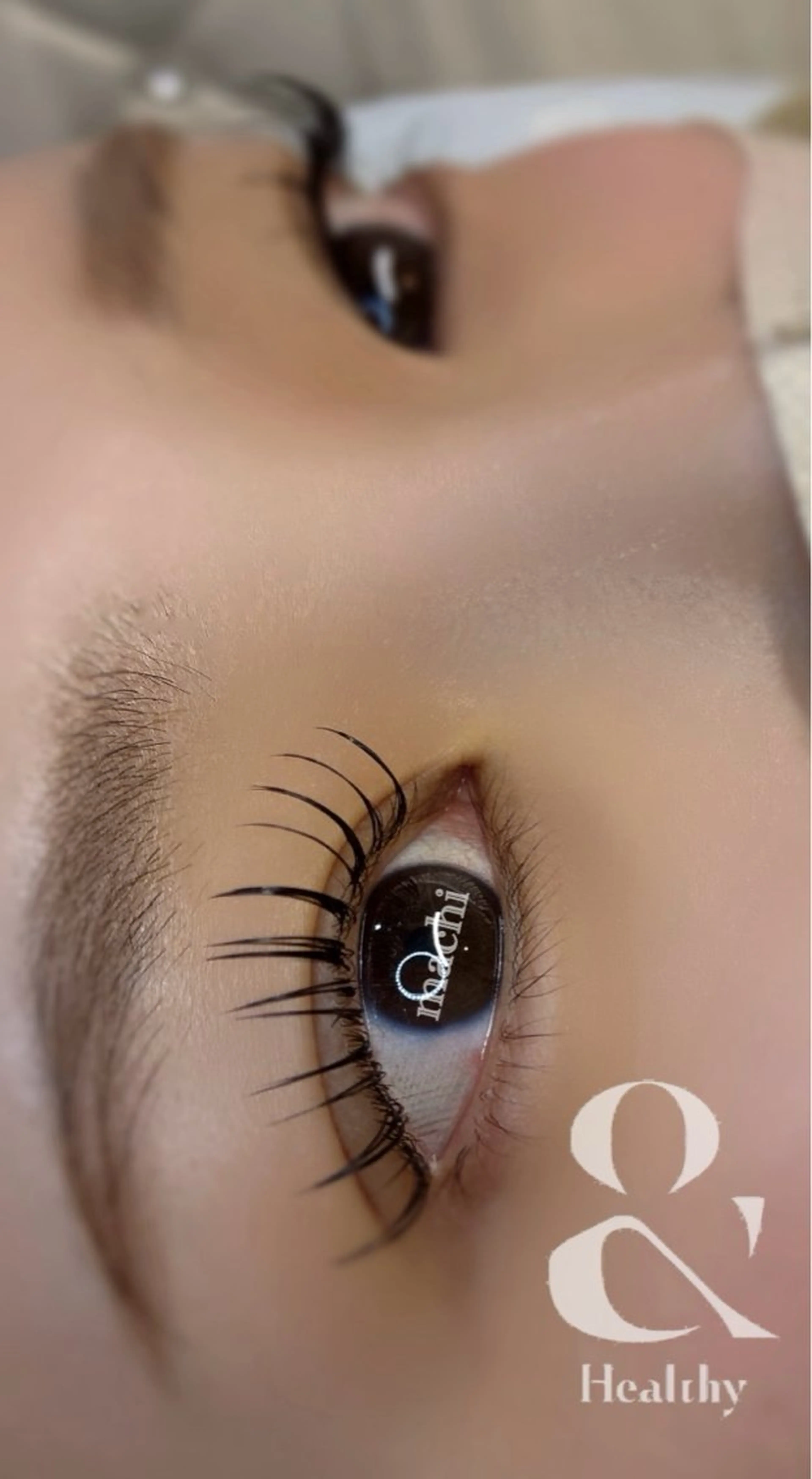 人気メニュー✨【LED】フラットラッシュ100本+アンドヘルシー￥9900の写真