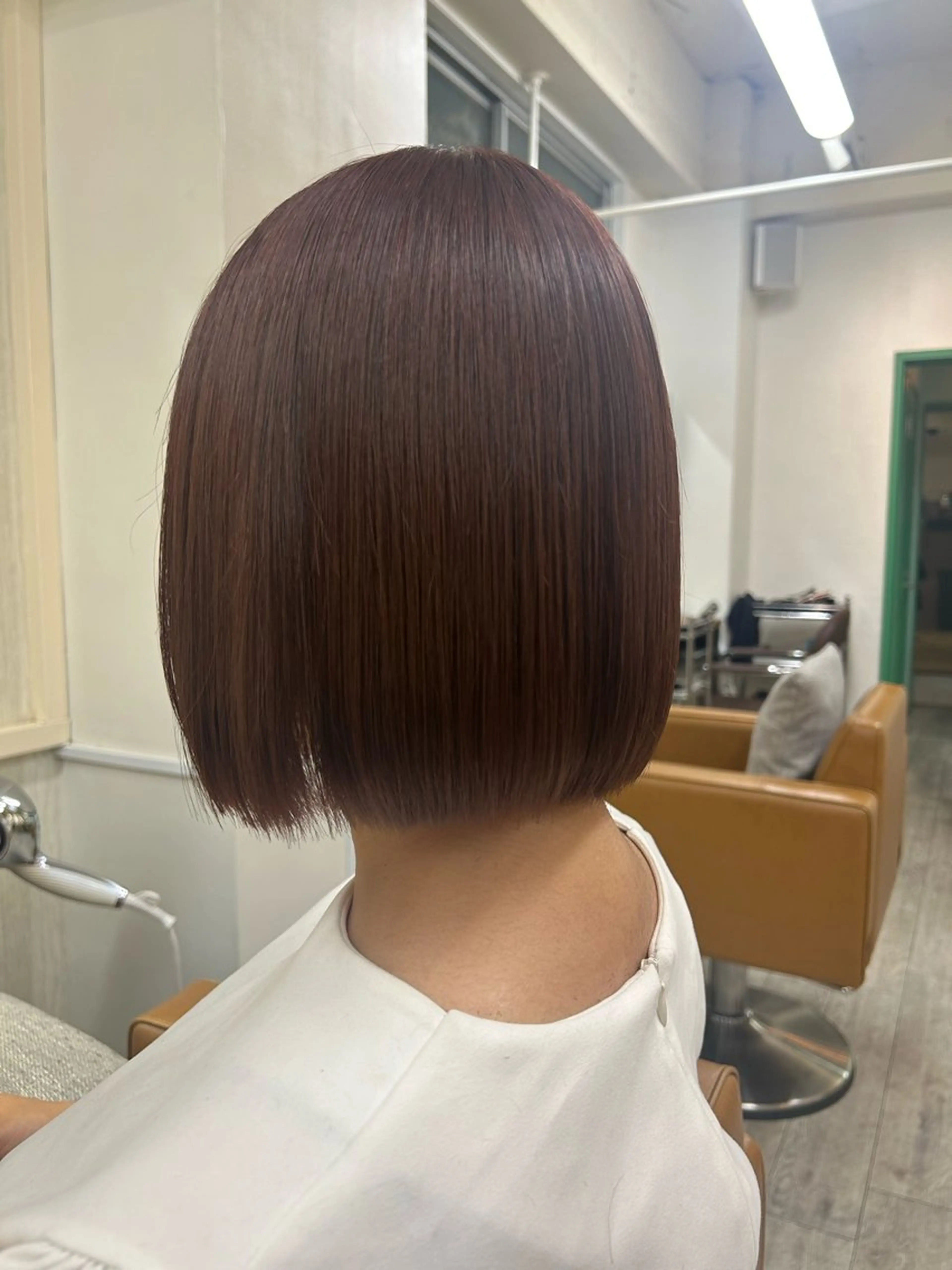 ミディアム レイヤーカットモデル 募集中🫧中山理央のヘアスタイル