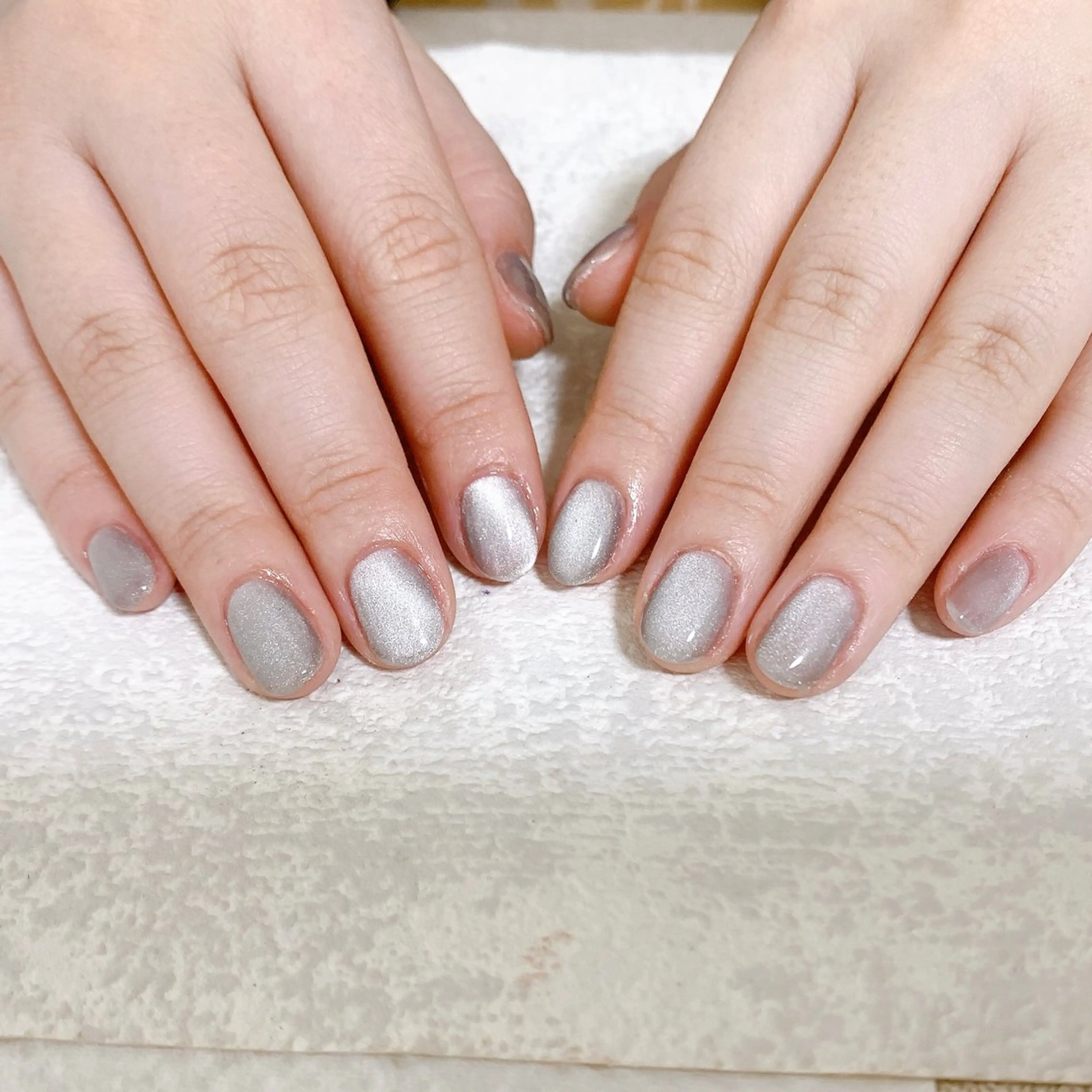 ネイル オーロラネイル フットネイル フレンチネイル ジェルネイル 韓国ネイル ハンドネイル mogunail &blowのネイルデザイン