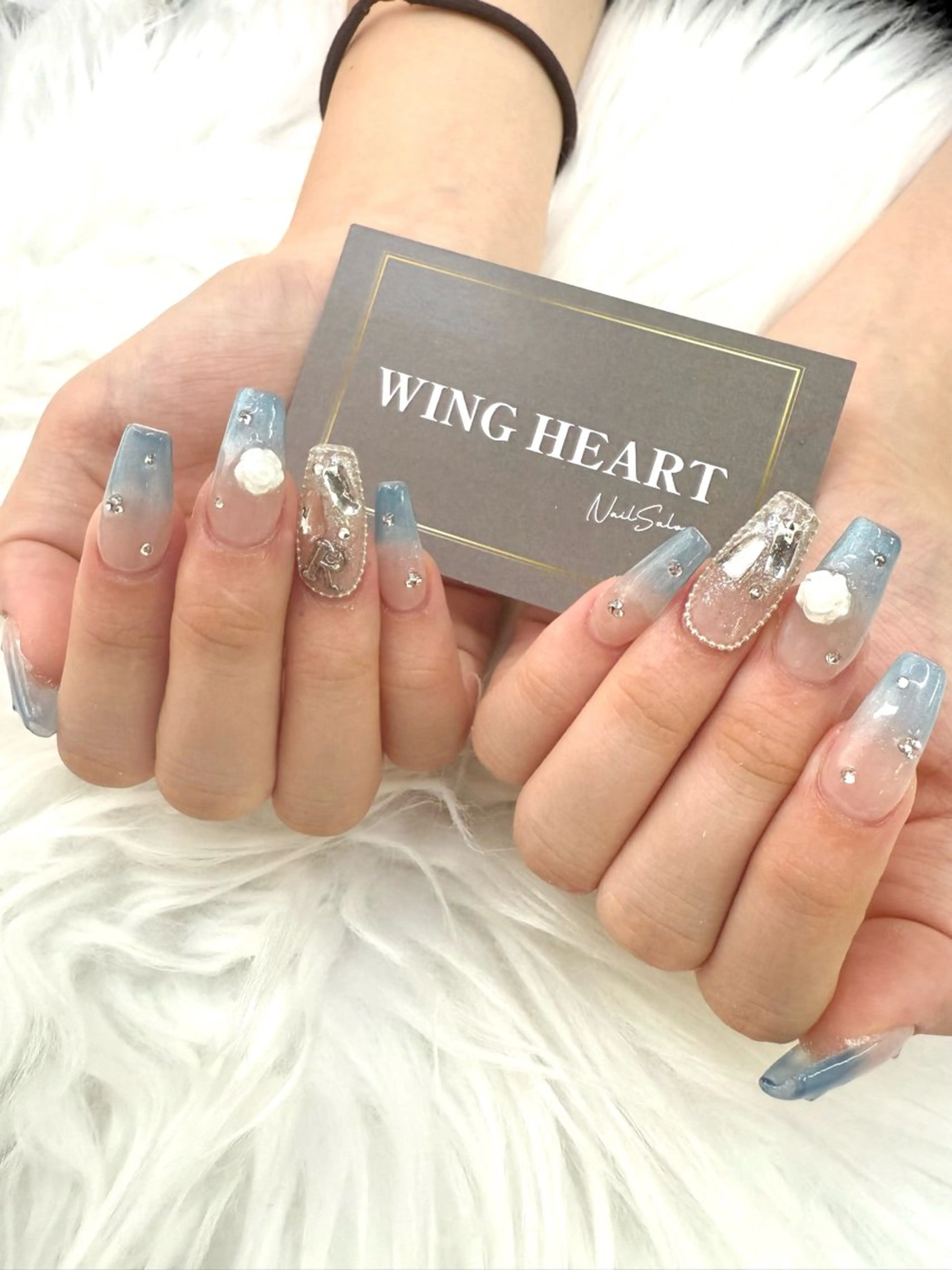 ネイル I. AYUMIのネイルデザイン