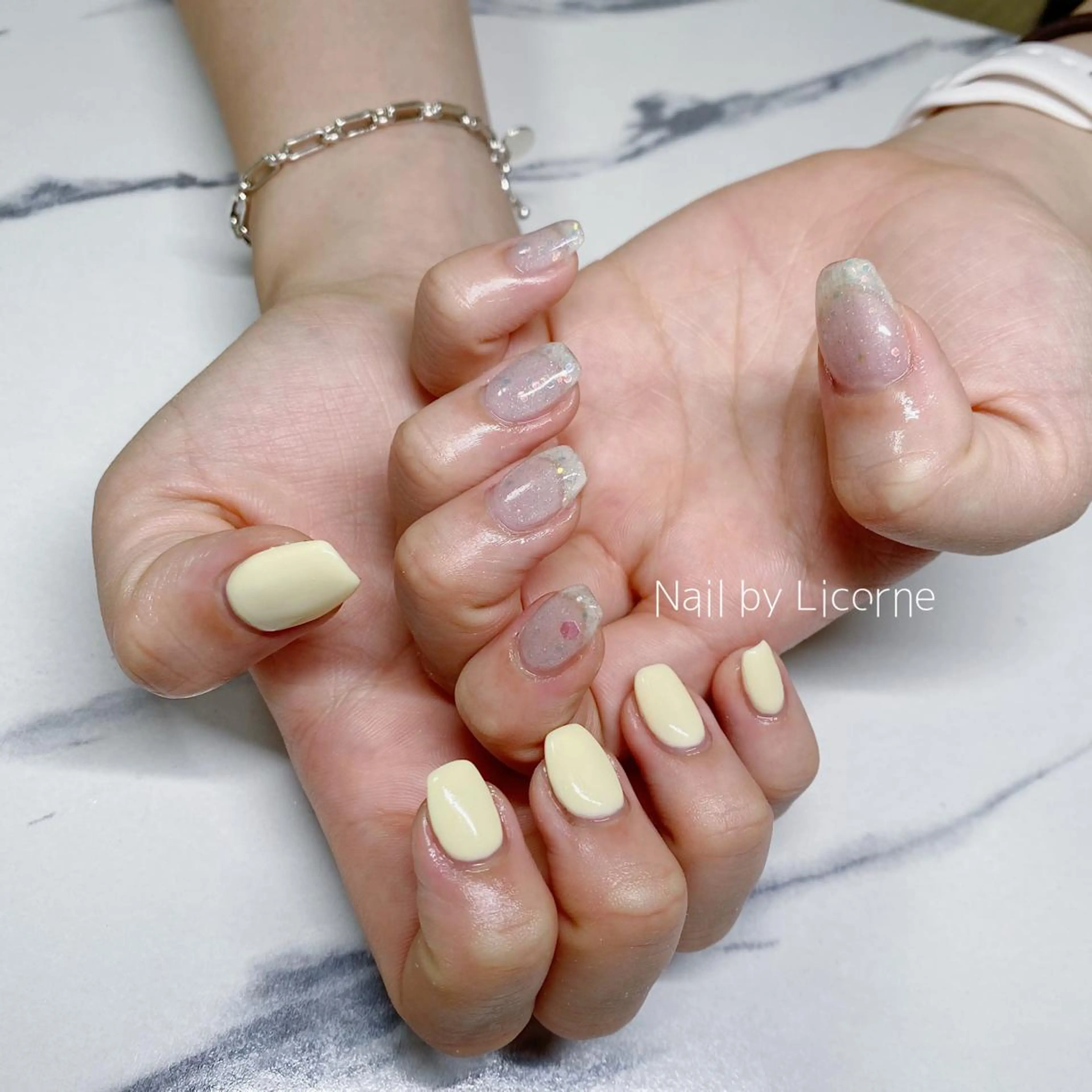 ネイル アートネイル オーロラネイル フレンチネイル 氷ネイル・うるうるネイル マグネットネイル ハンドネイル Nail by Licorneのネイルデザイン