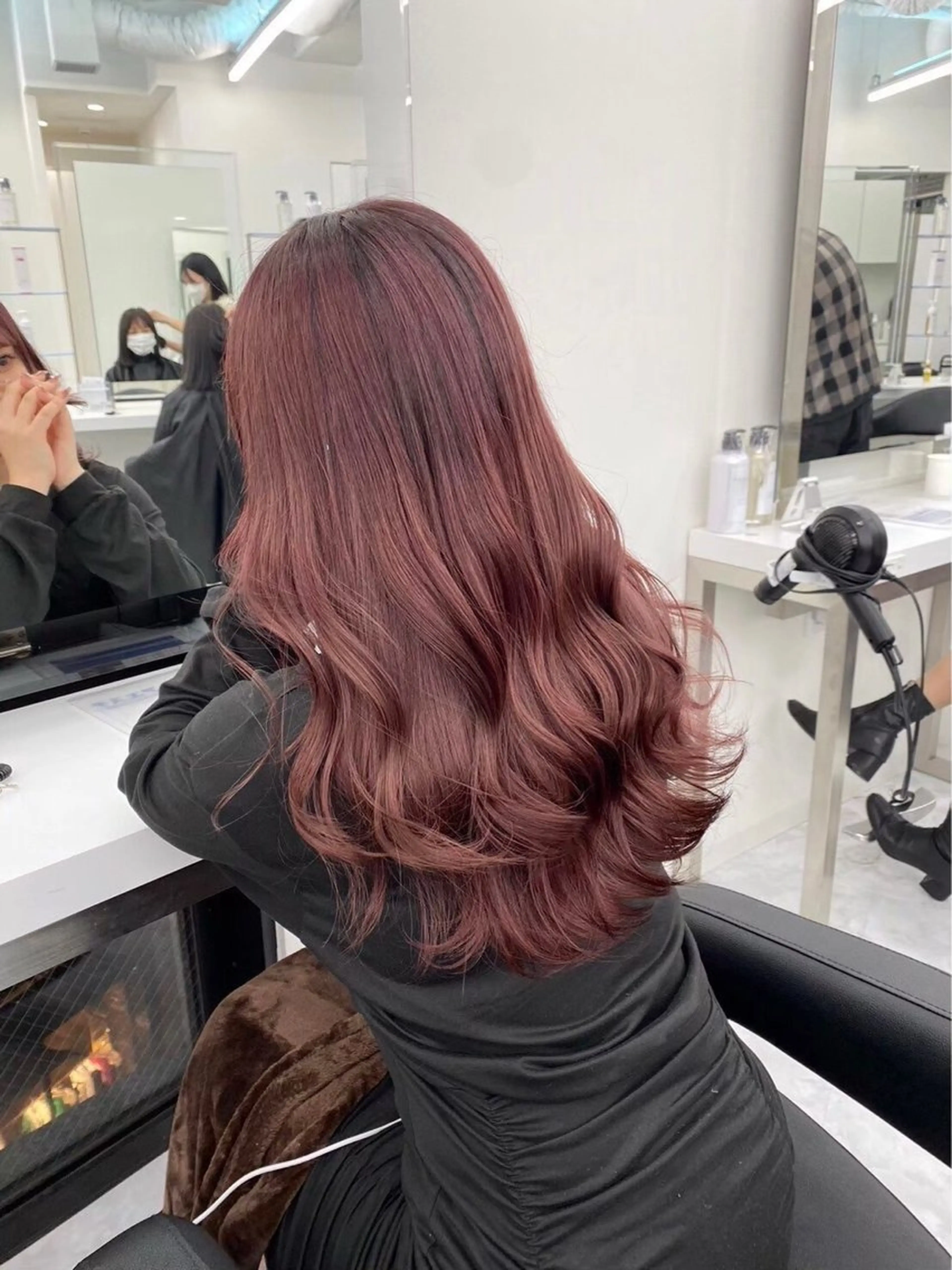 ロング カラー ヘアアレンジ ケアカラー ロング ヘアカラー ヘッドスパ ヘアセット 🩶学生指名No.1 レッド・ボルドー🩶のヘアスタイル