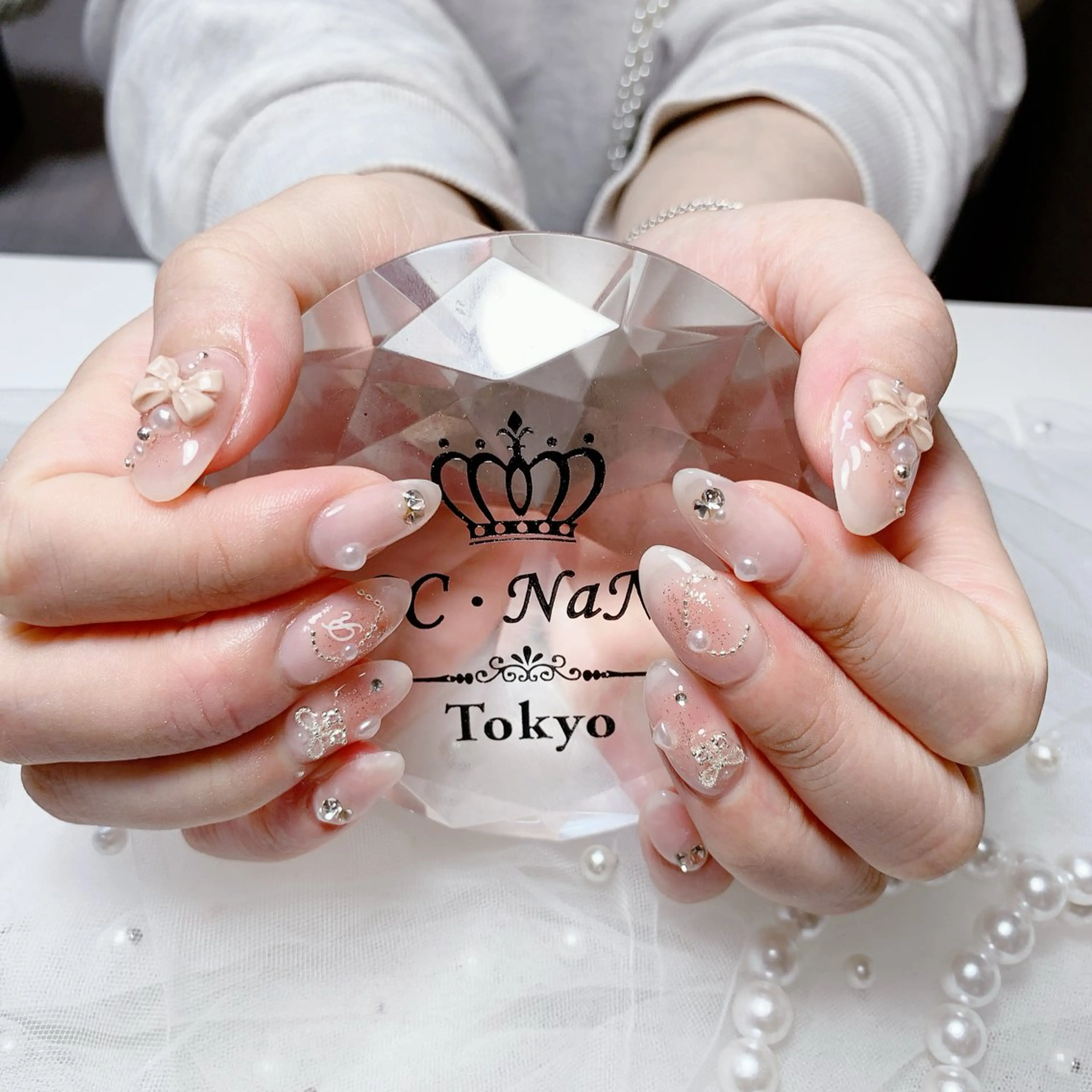 ネイル アートネイル 持ち込み ハンドネイル 💎CC・NaNa 韓国風ネイル🌙Cのネイルデザイン