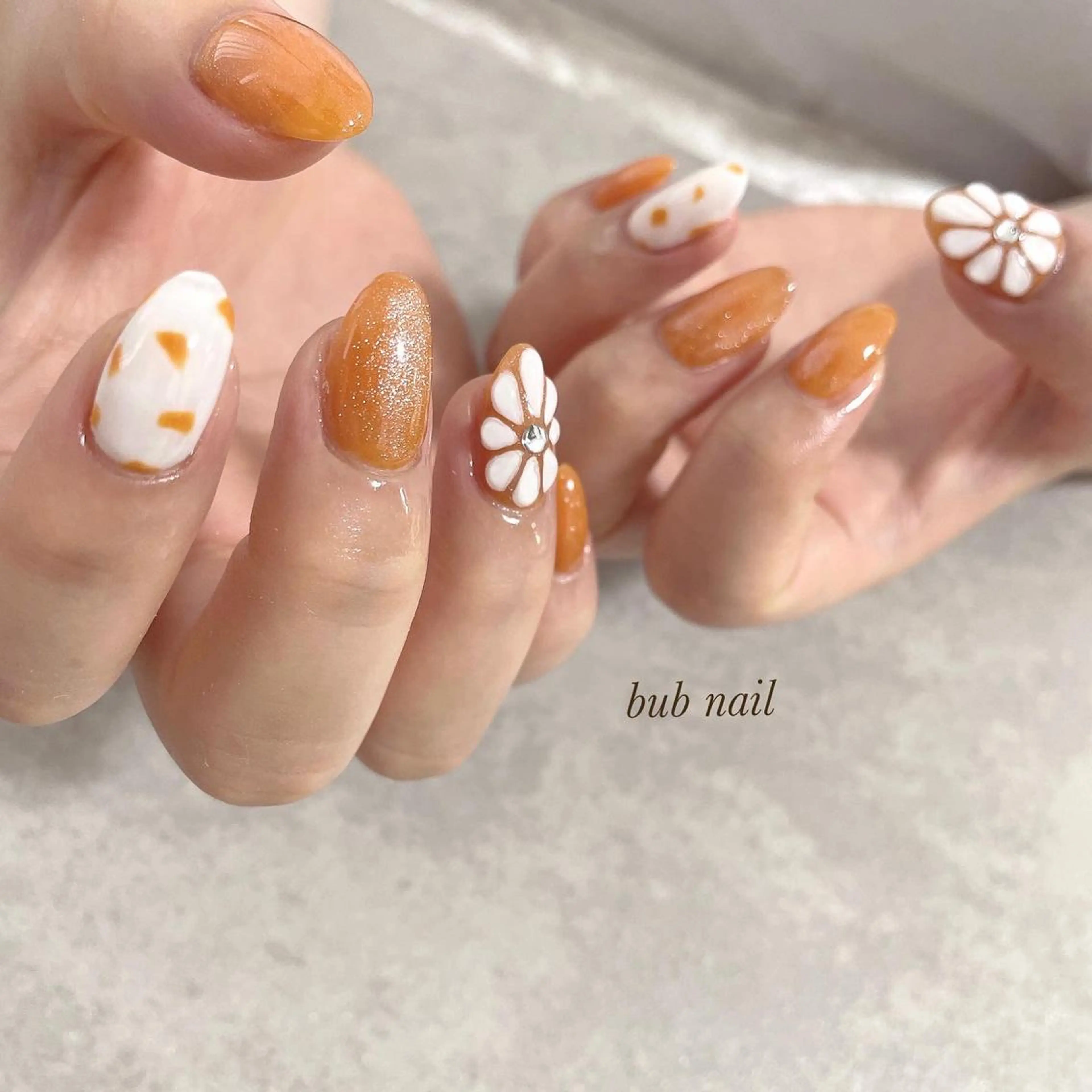 ネイル フラワーネイル キラキラネイル マグネットネイル 持ち込み ニュアンスネイル 植草 志帆のネイルデザイン