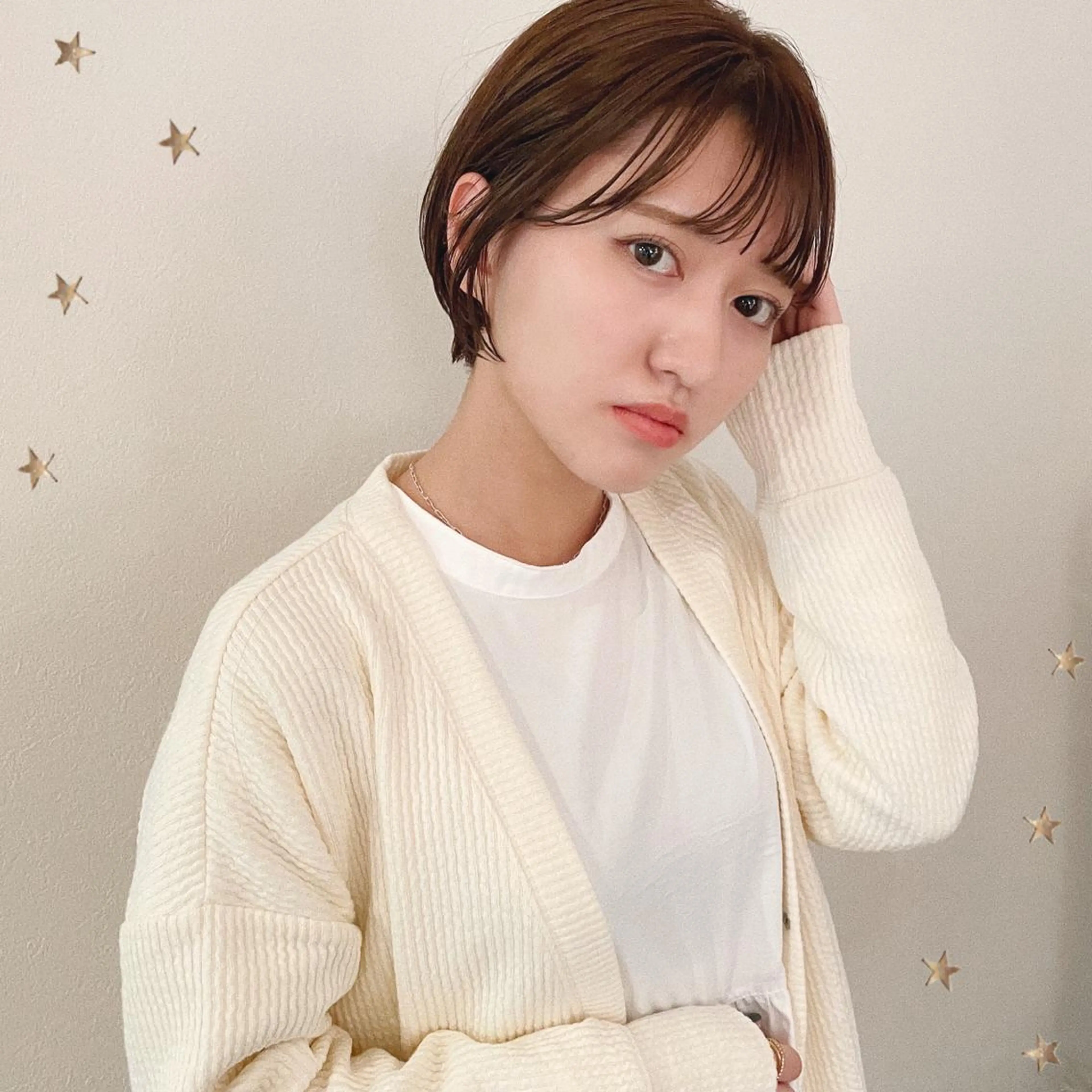 ショート カット 市川 千夏のヘアスタイル