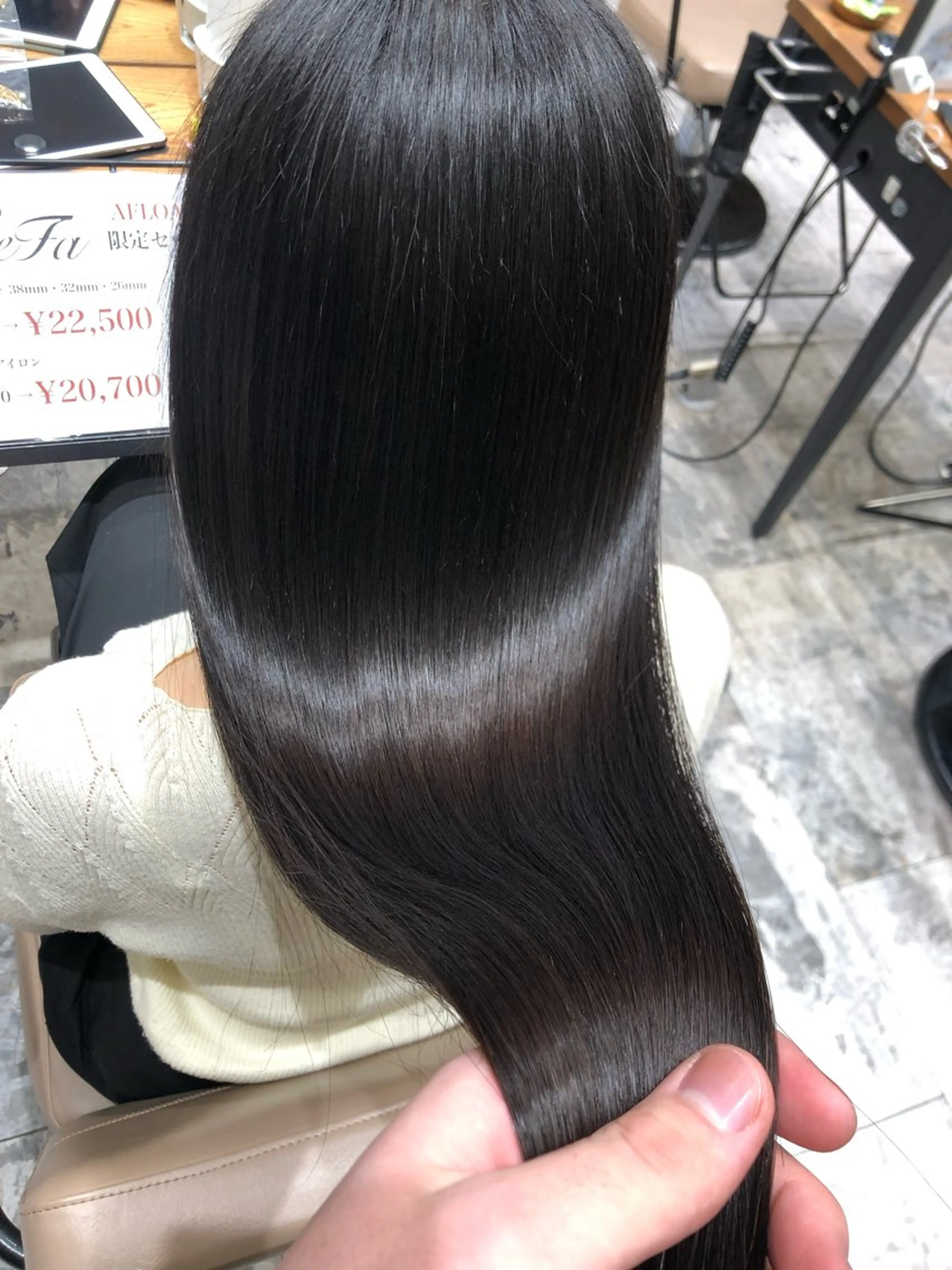 セミロング くせ毛 髪質改善 縮毛矯正 新宿/透明感カラー /髙橋寛太のヘアスタイル