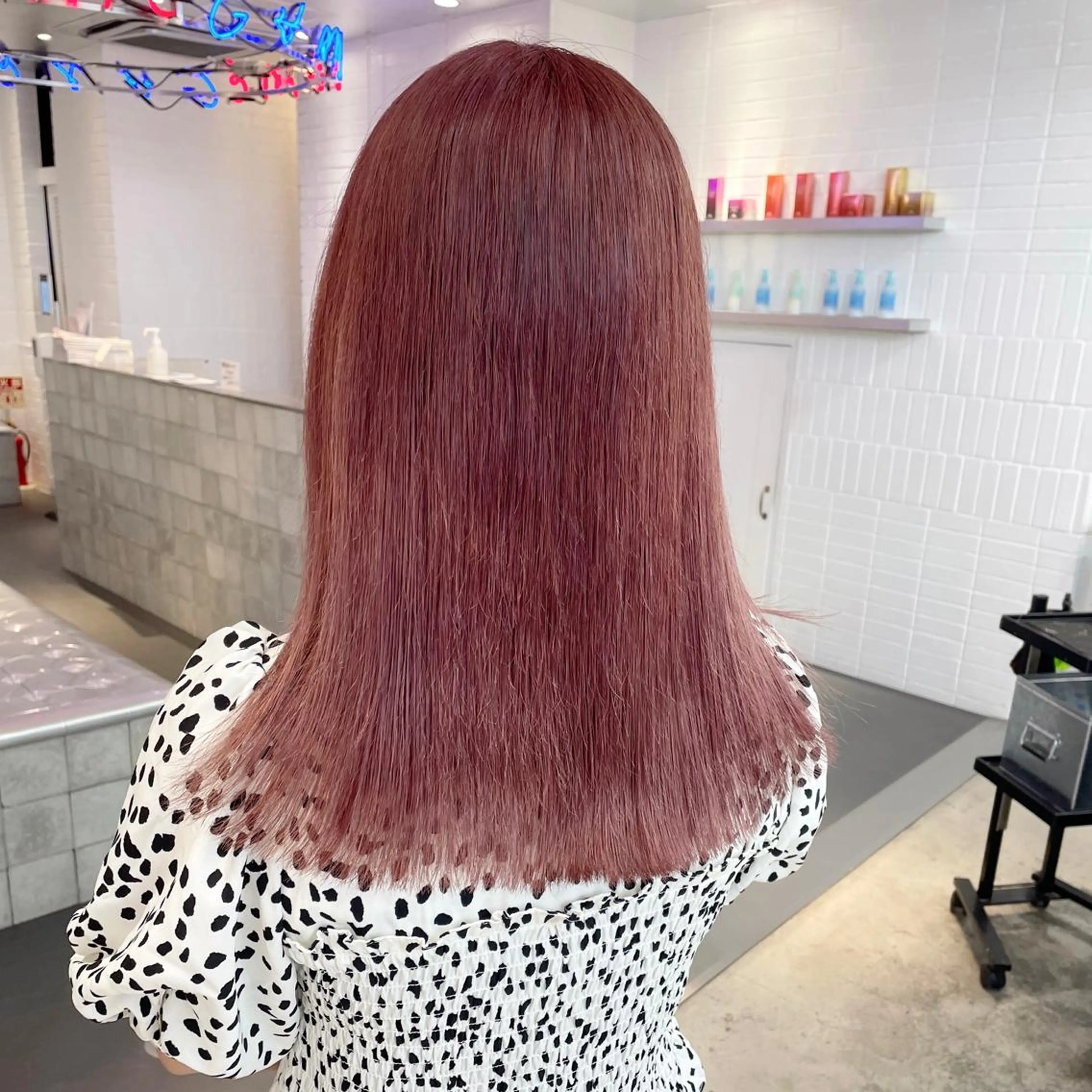 セミロング カラー ヘアアレンジ ベージュカラー ブリーチ ブラウンカラー ケアブリーチ ラベンダーカラー レイヤー×グレージュ /ピンク🩷mioのヘアスタイル