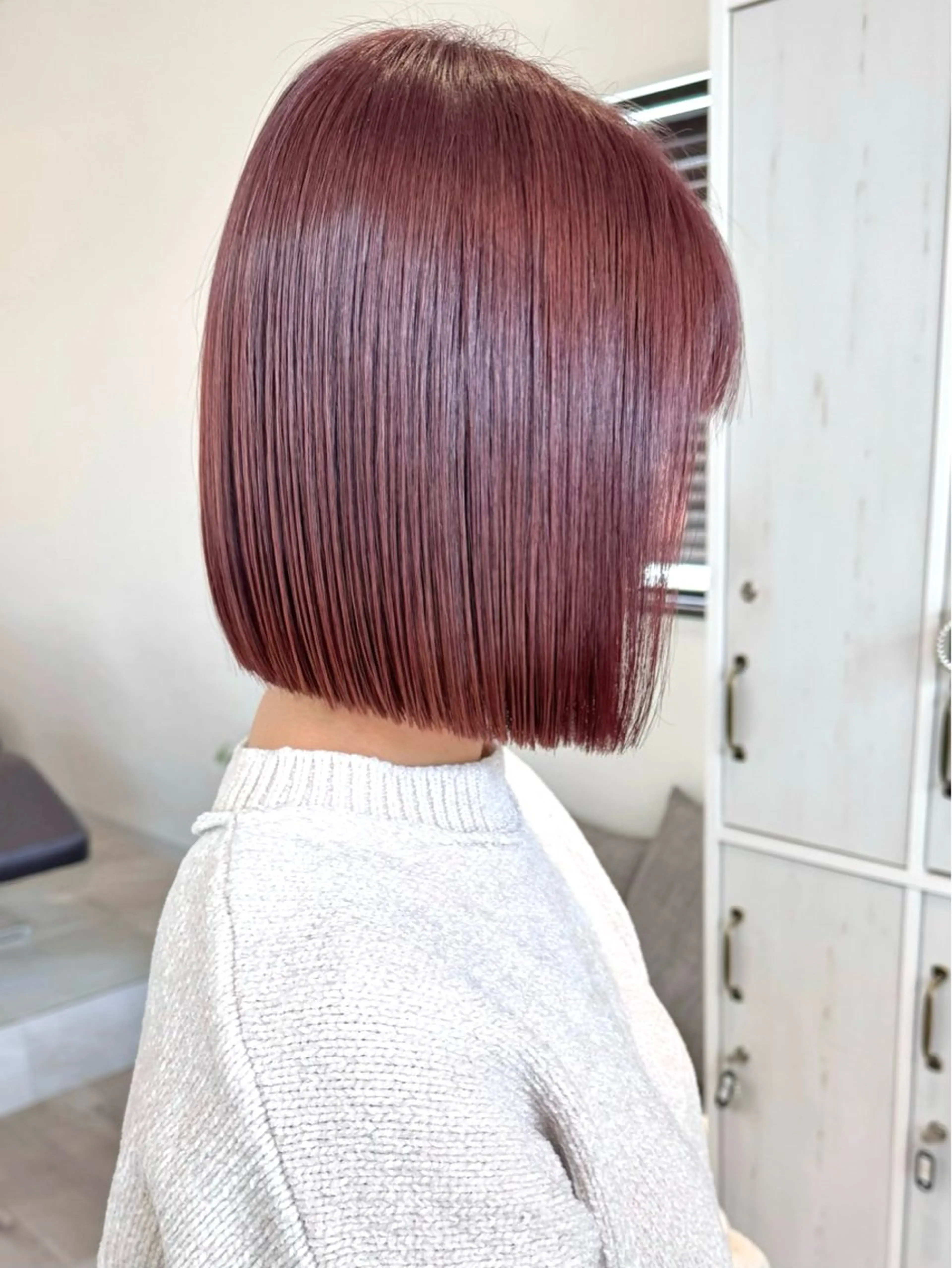 ミディアム 内山 千晶のヘアスタイル