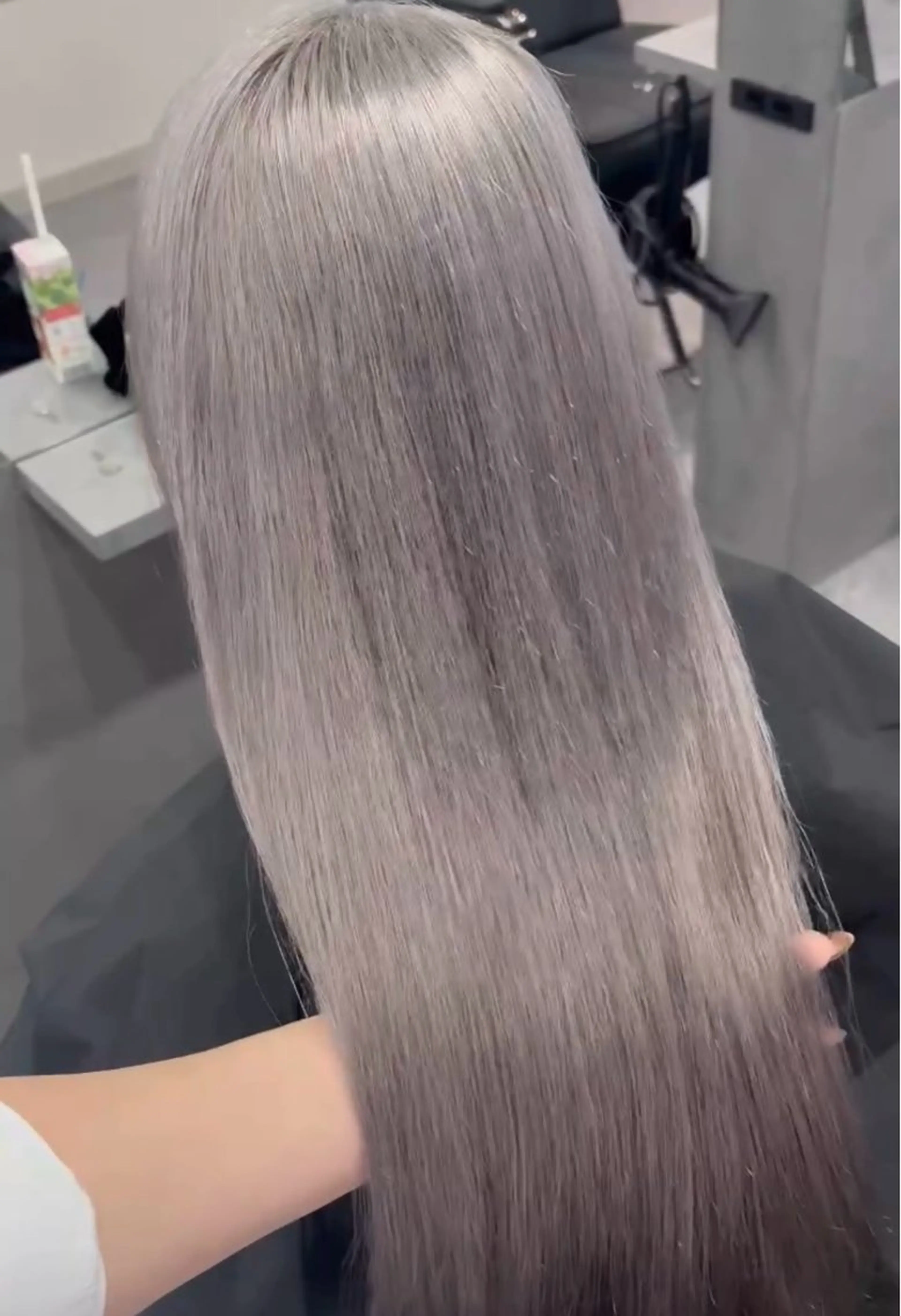 カラー 💋色気ヘアカラー 💋HARUKAのヘアスタイル