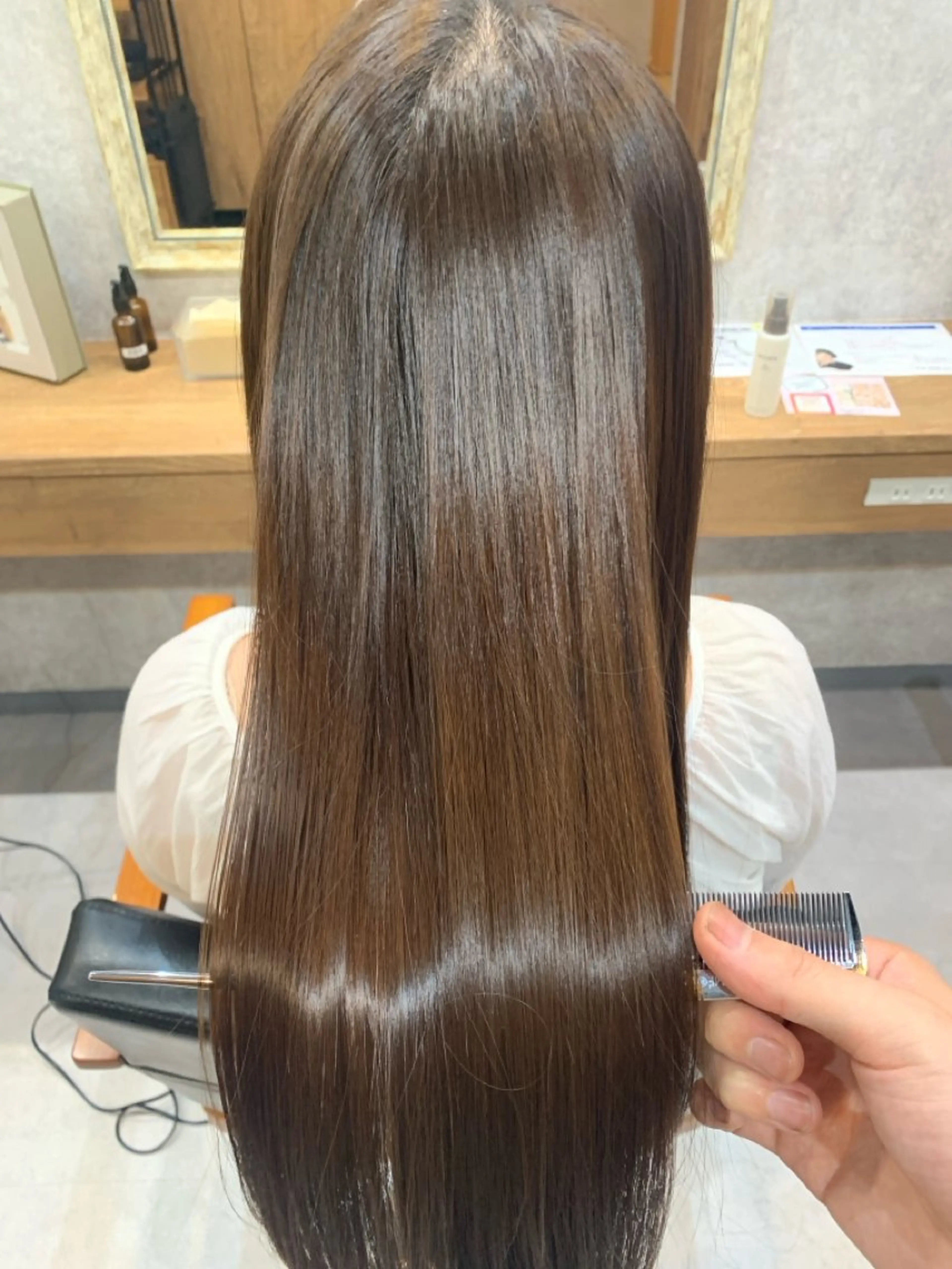 カット+前髪縮毛矯正+トリートメントの写真