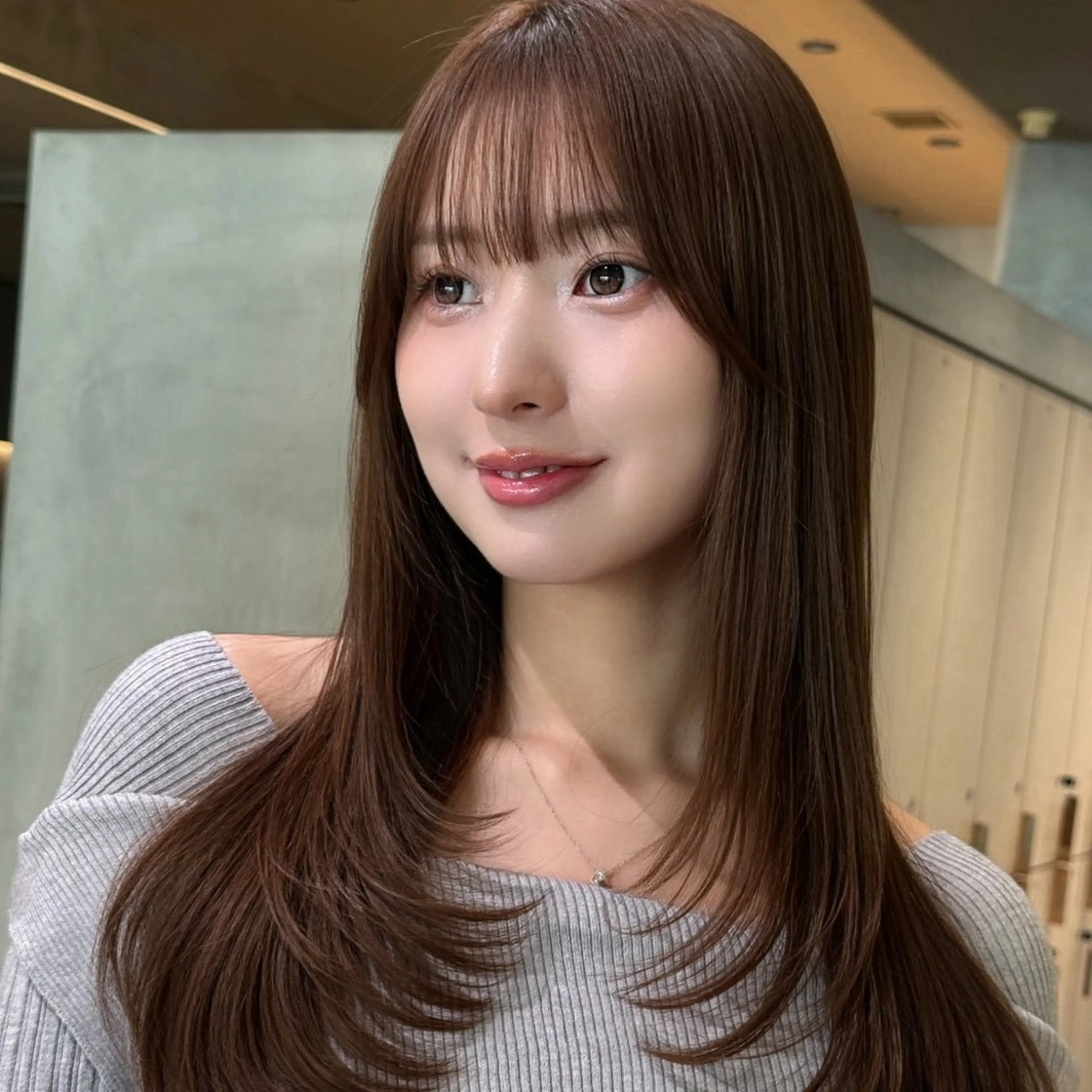 セミロング 韓国ヘア/美髪矯正/ Haruna🦋のヘアスタイル