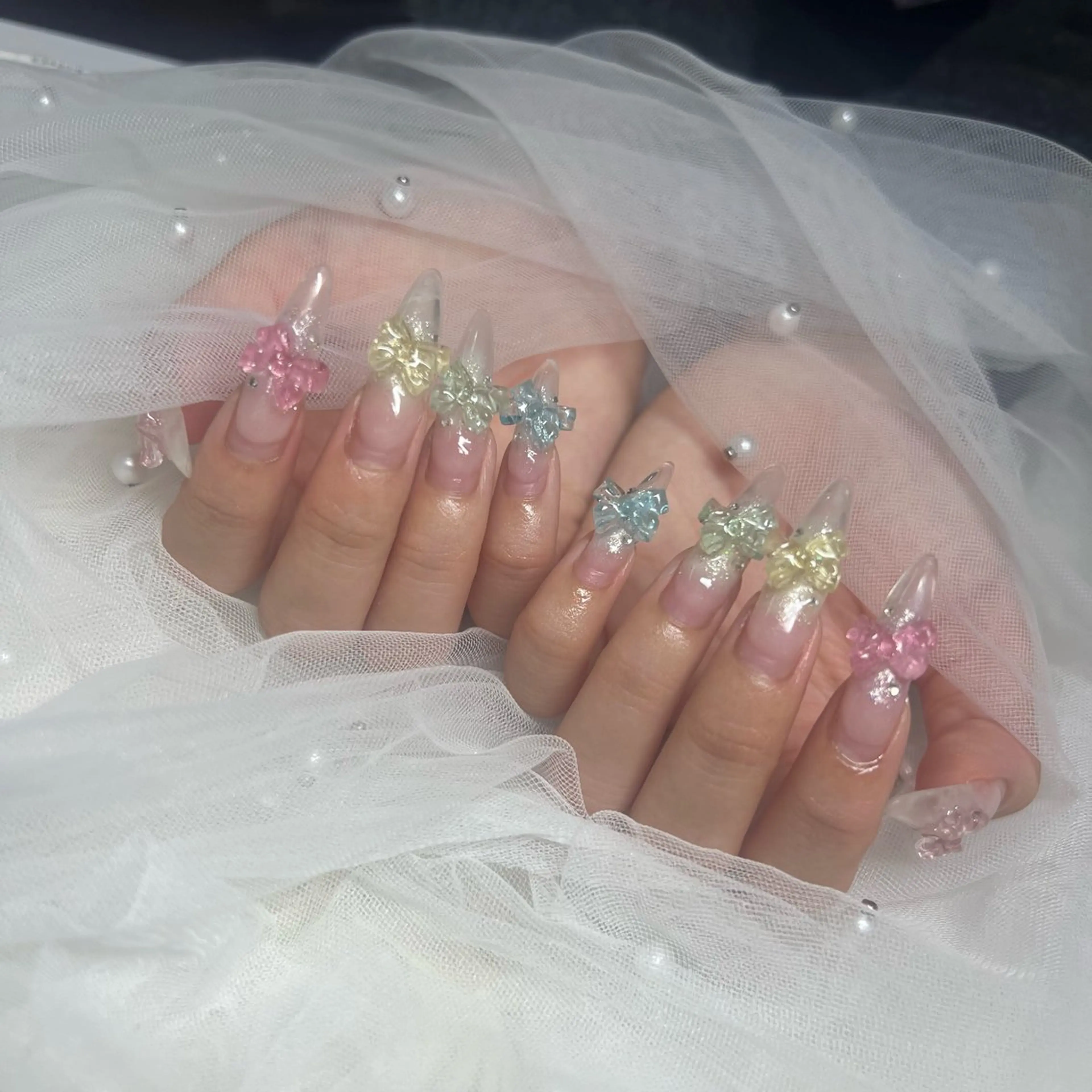 ネイル クリアネイル ハンドネイル y's beauty京橋店のネイルデザイン