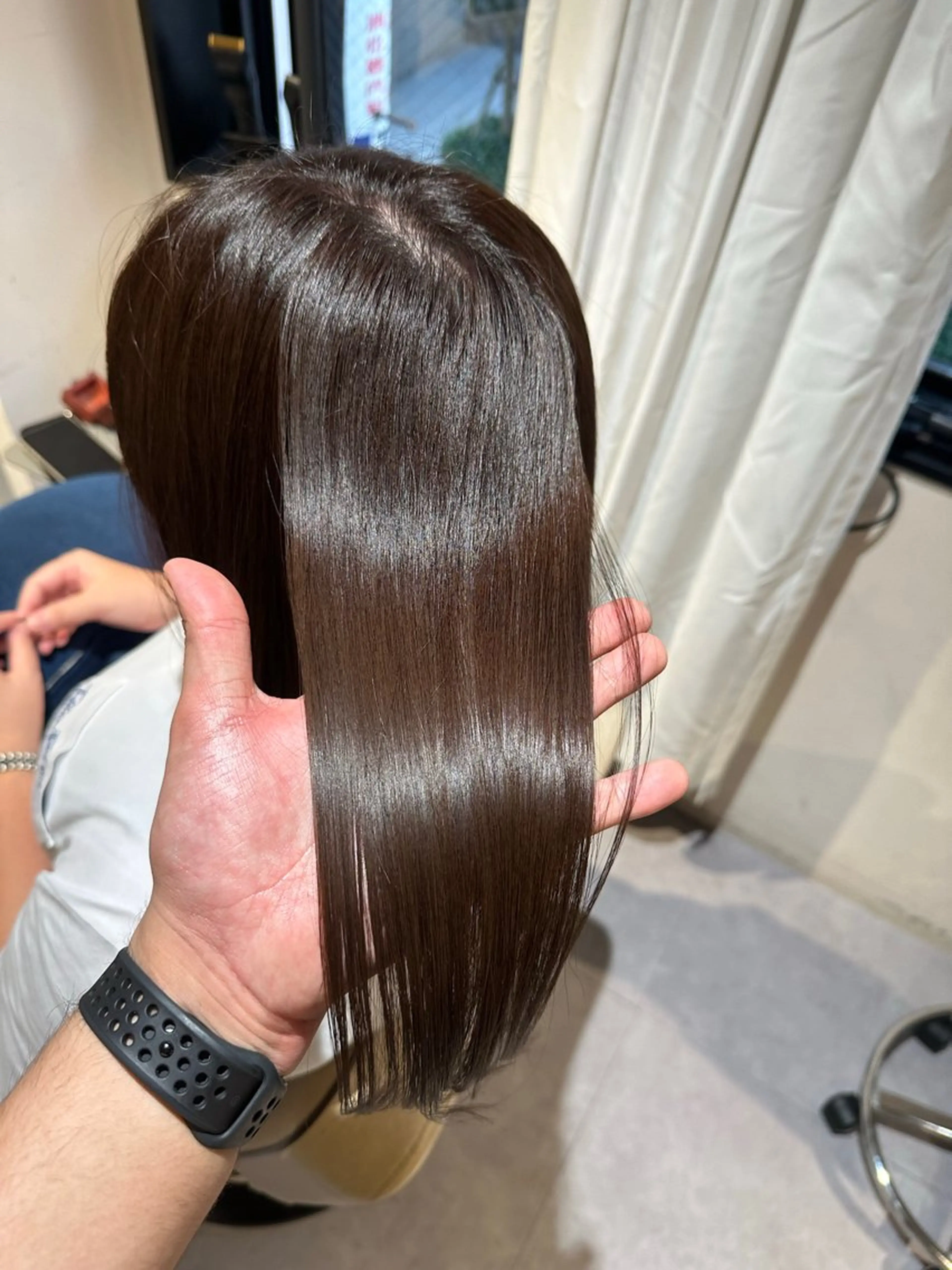 セミロング カラー ブリーチ 縮毛矯正 トリートメント 必ず笑顔で帰っていた だきます！安田祐貴のヘアスタイル