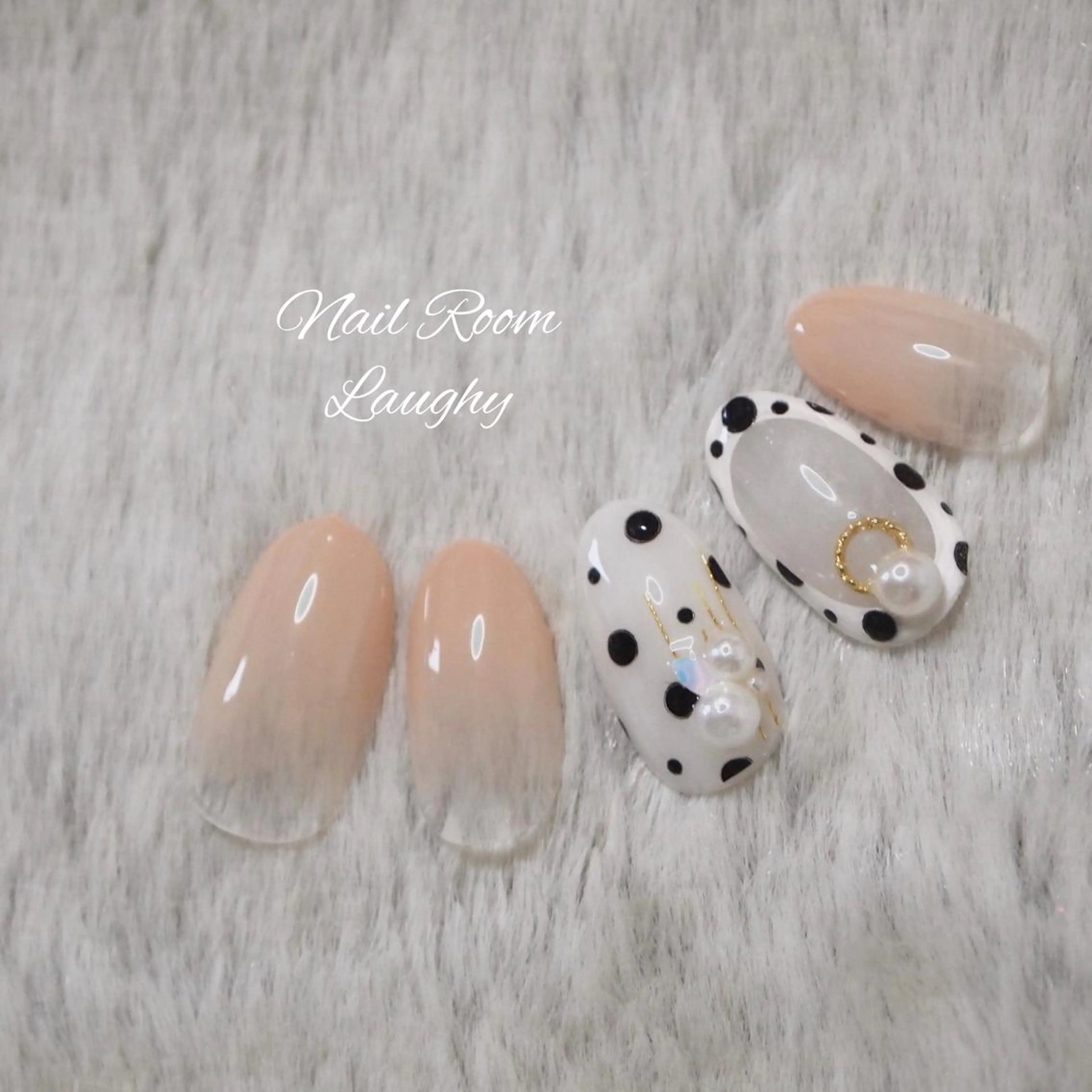 ネイル Nail Room Laughyのネイルデザイン