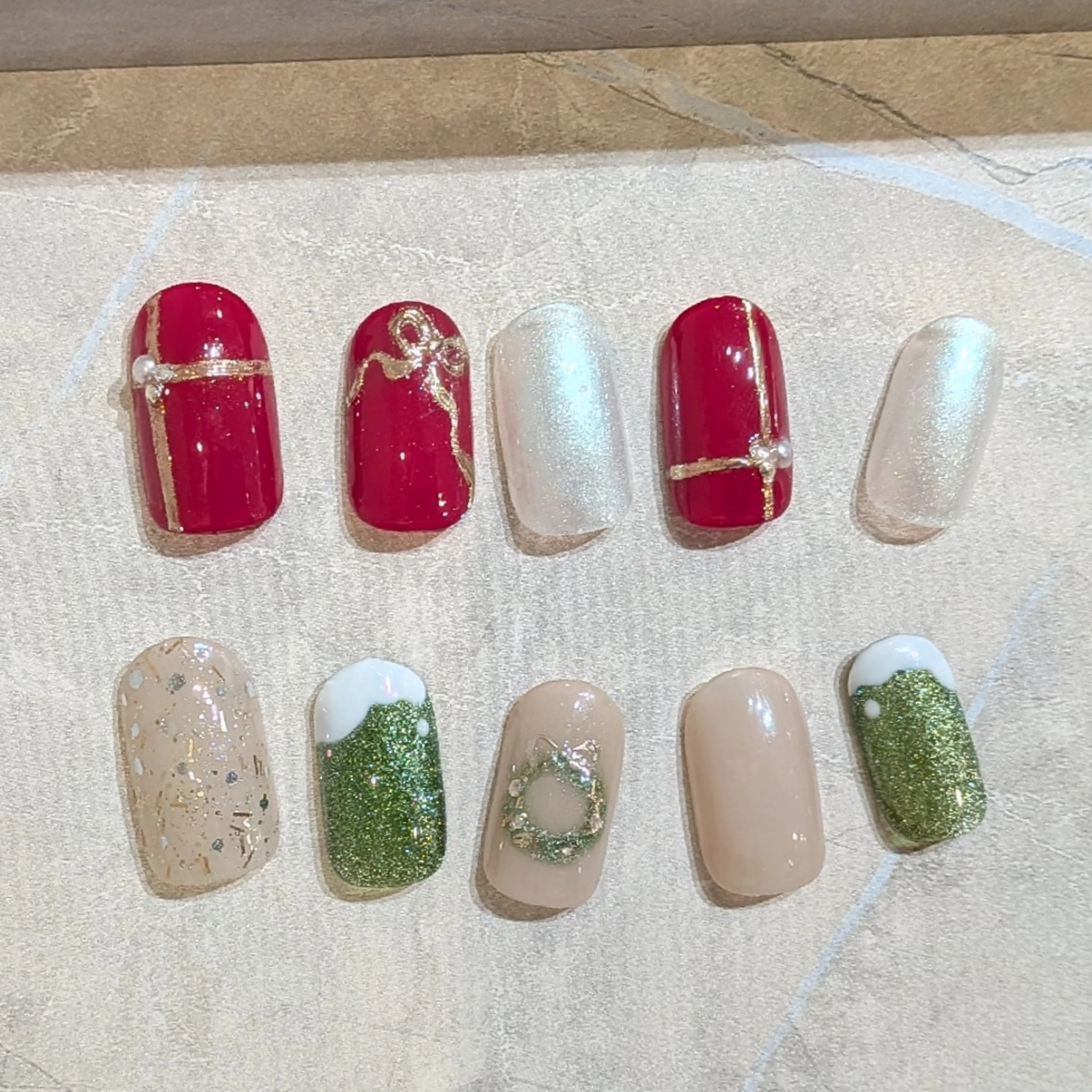 ネイル ハンドネイル 6RokuHair（ロクヘアー)所属・門川 茉奈美のネイルデザイン