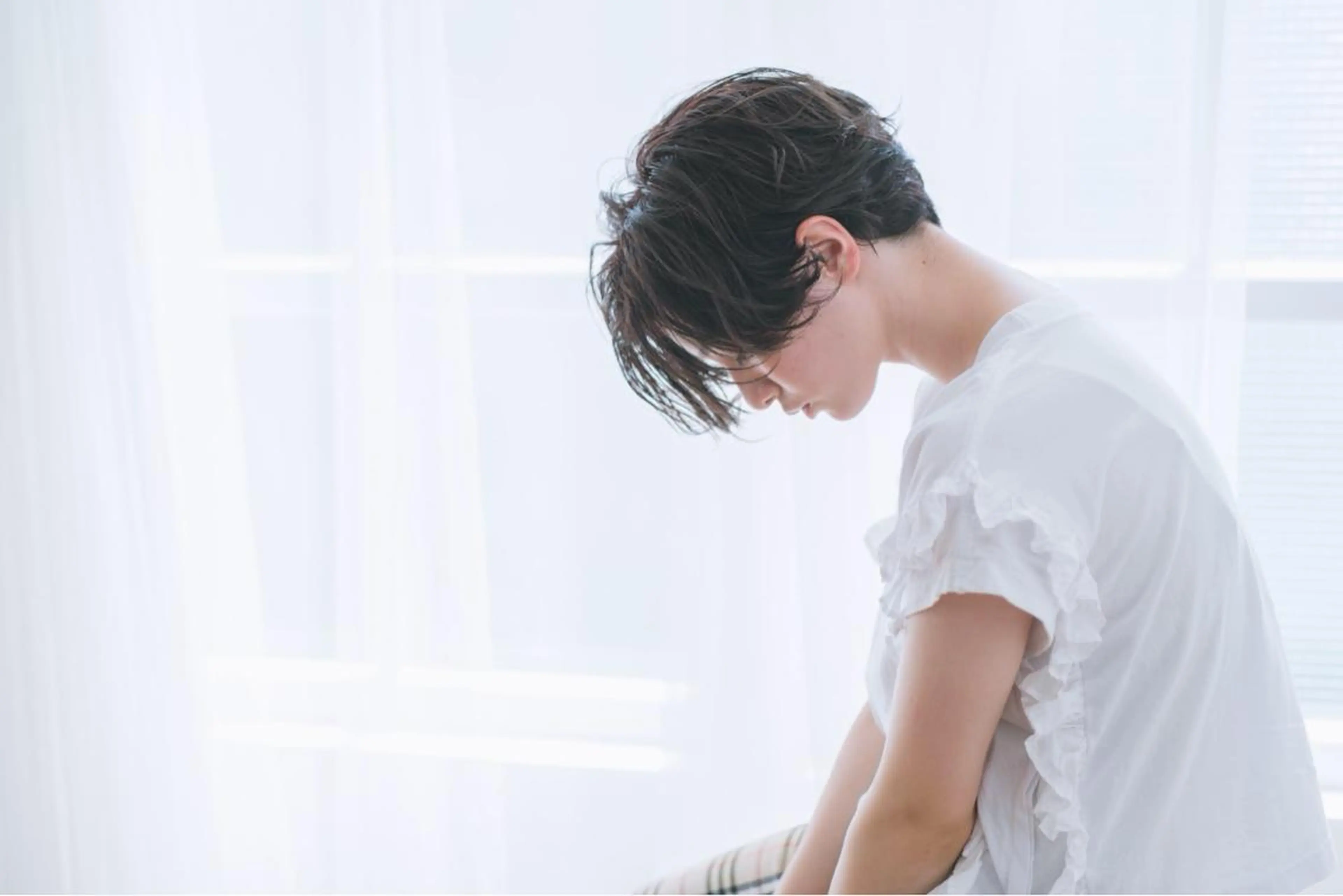 ショート カラー パーマ ヘアアレンジ ブリーチ グラデーションカラー ハイライトカラー 簡単アレンジ ハイライト 【ツヤ髪美容師】 ツダケイスケのヘアスタイル