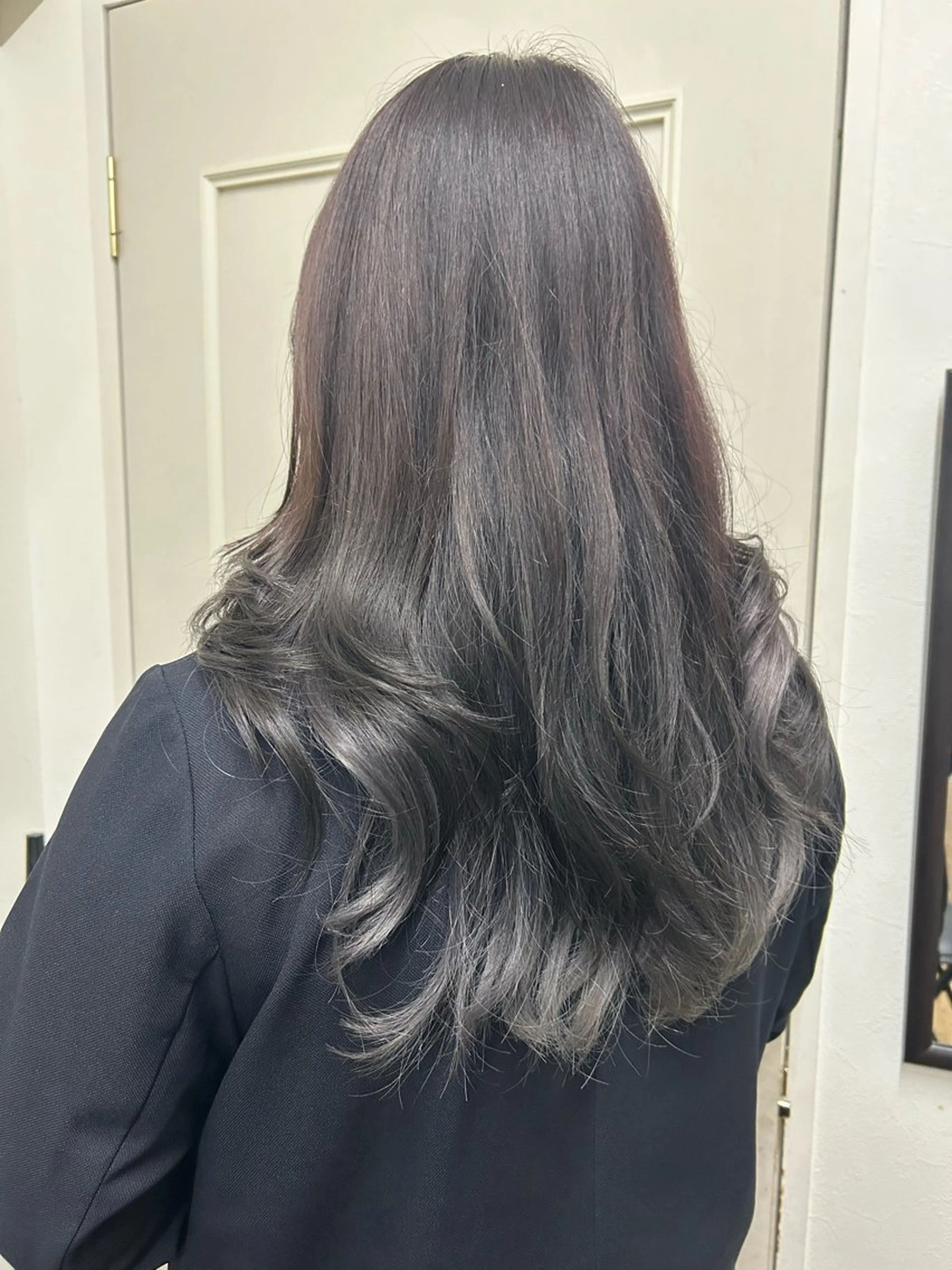 ロング カラー ブリーチ ラベンダーカラー カット ヘアカラー トリートメント 今中紗英 /奈良市/尼ヶ辻のヘアスタイル