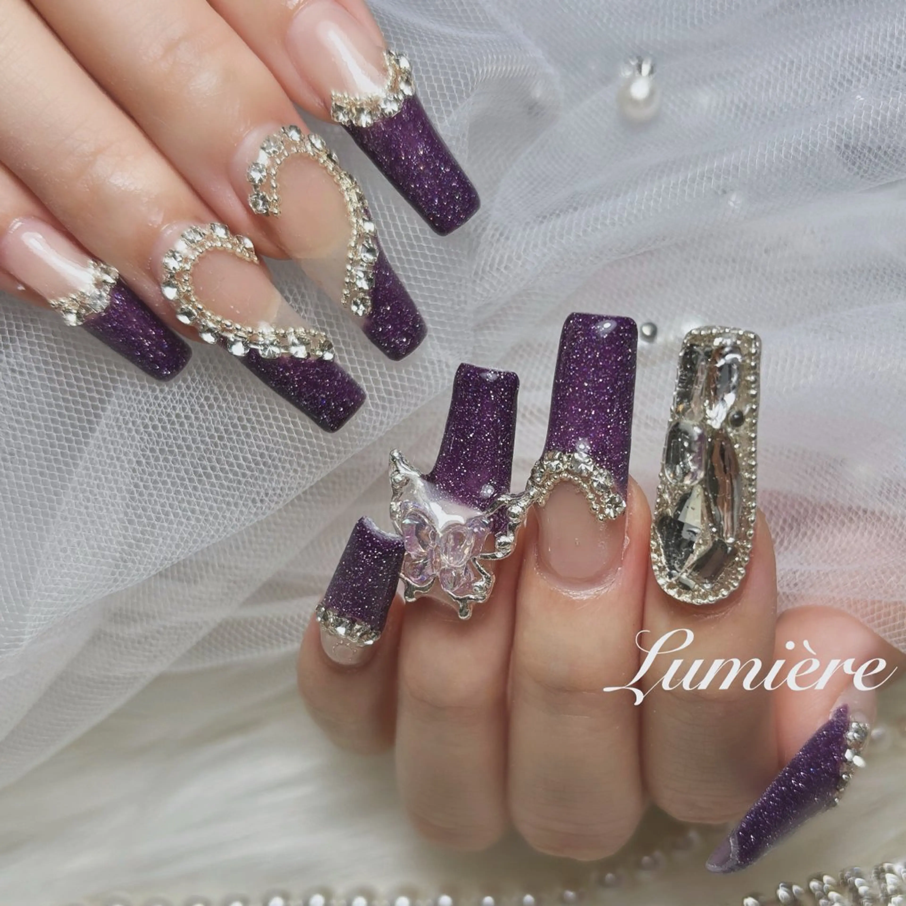 ネイル ロングネイル Lumière/ 超ロング/ワンホンのネイルデザイン