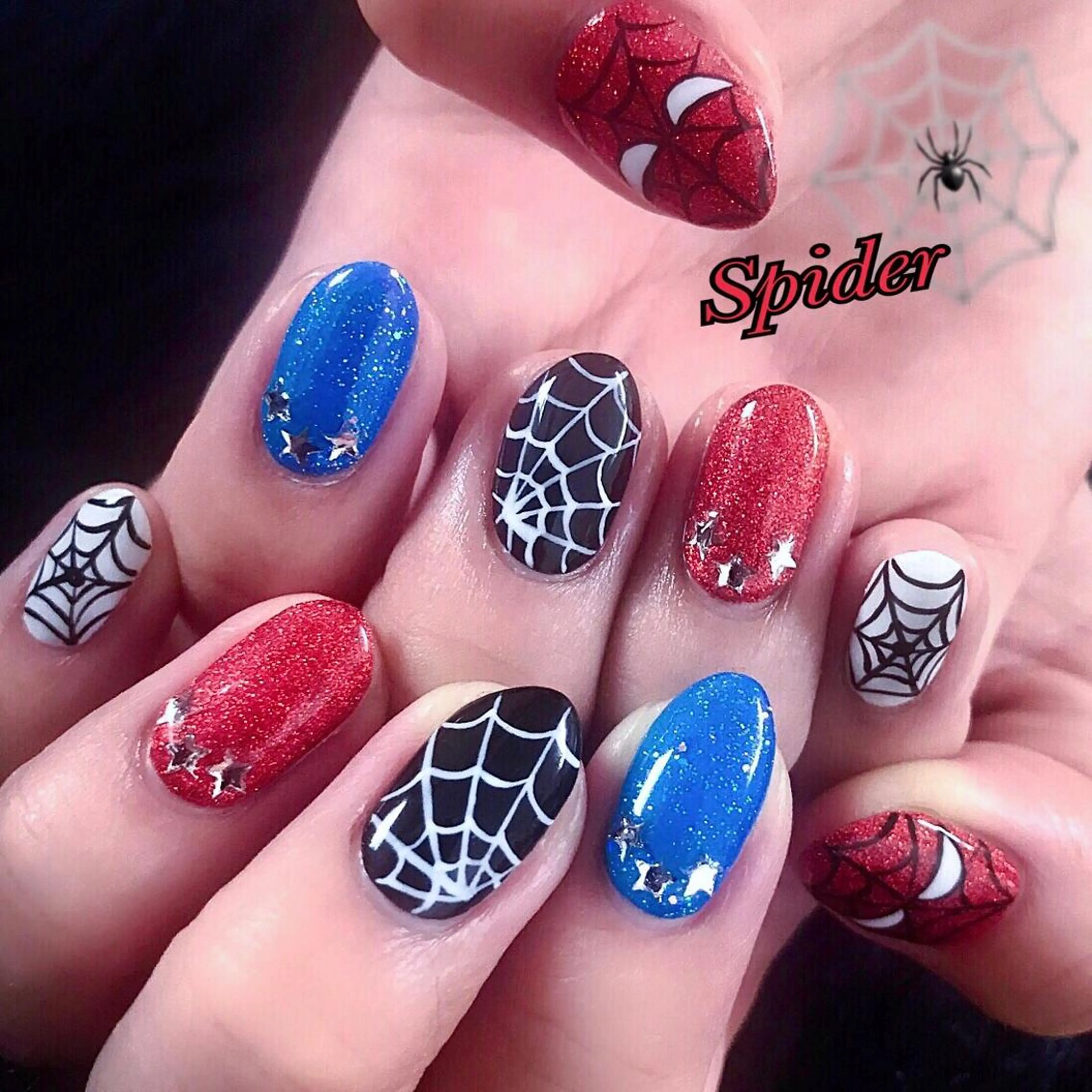 ネイル NOIROUGE所属・NOI ROUGEのネイルデザイン