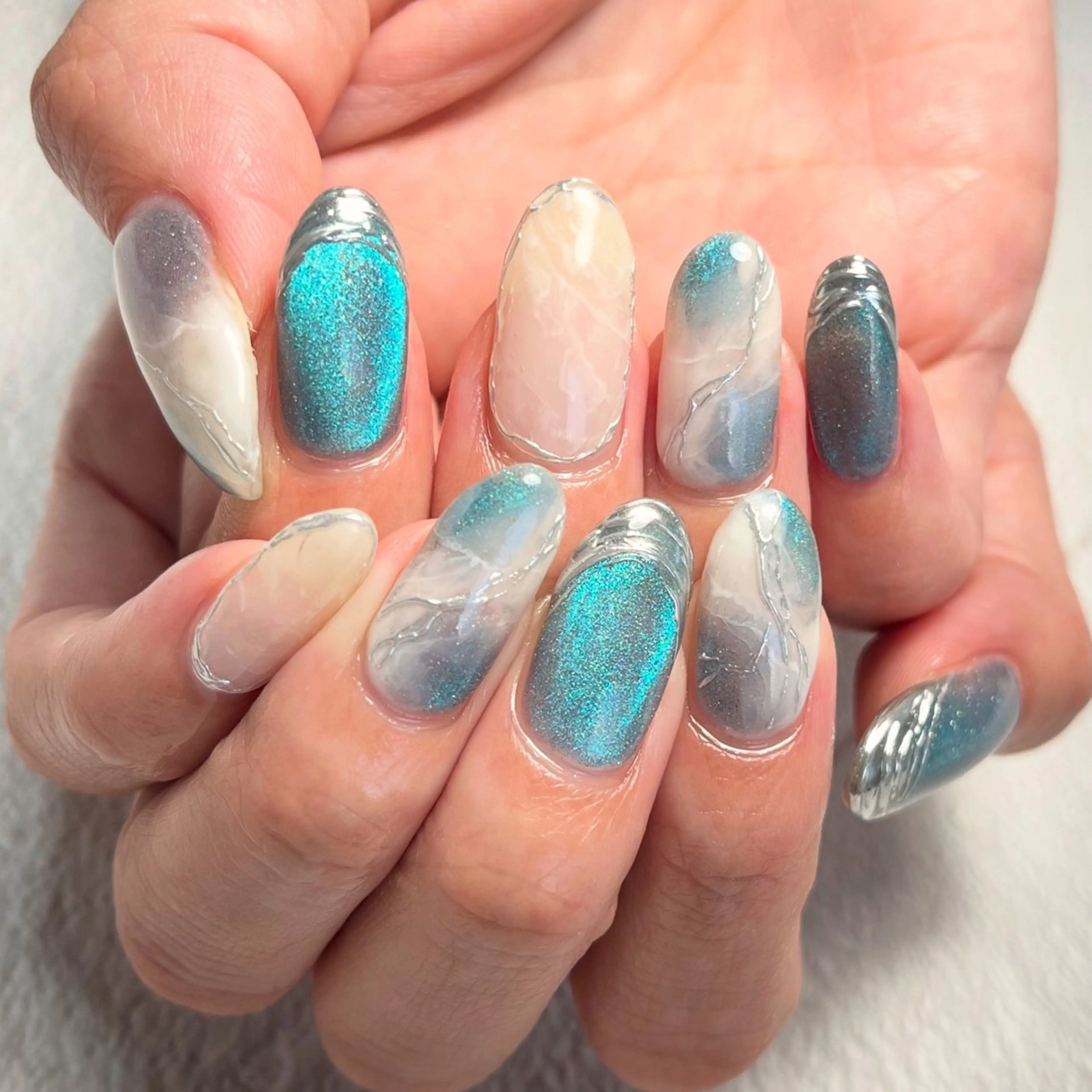 ネイル ハンドネイル 丁寧カウンセリング 個性派ネイルyukoのネイルデザイン