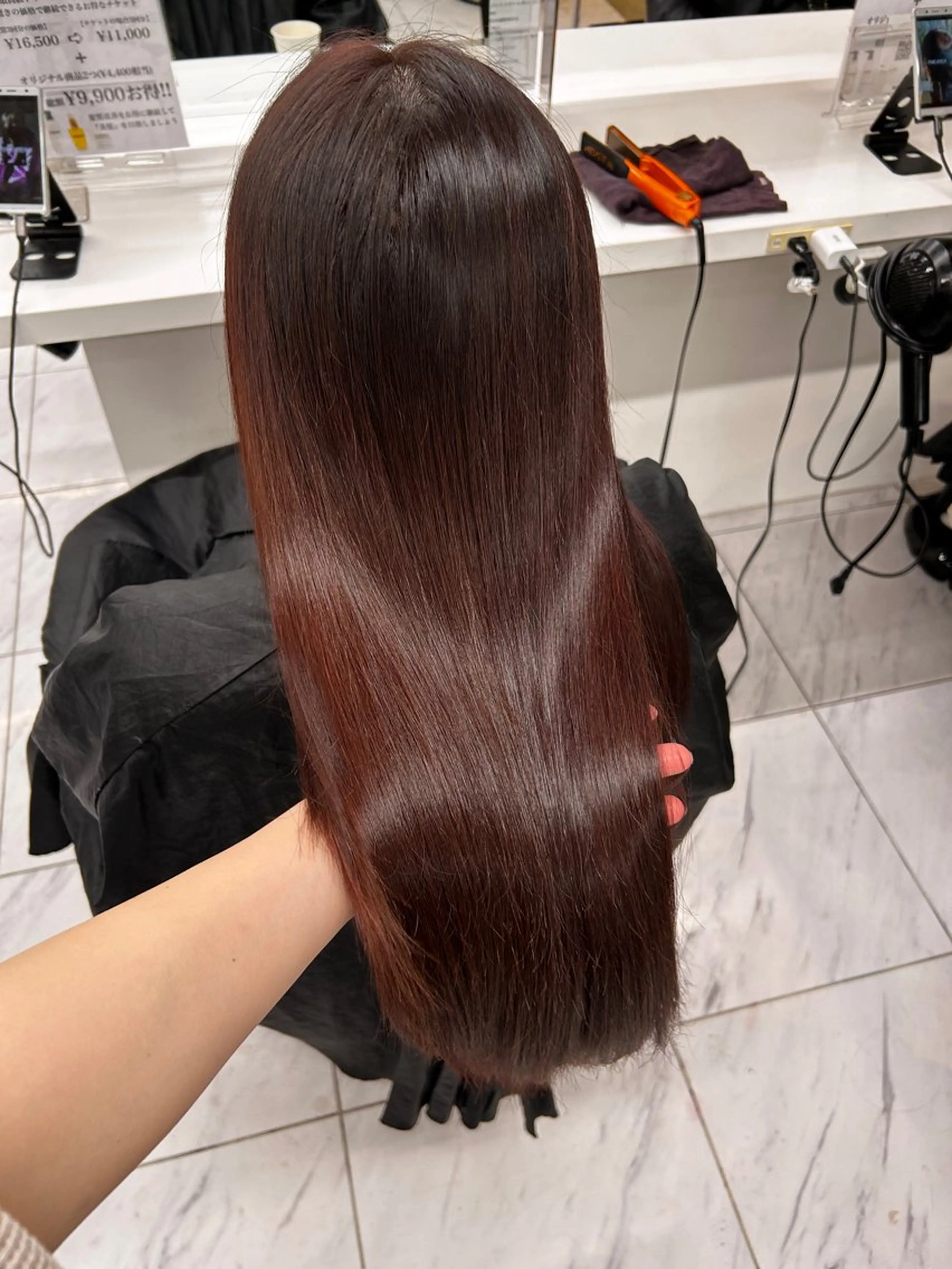 カラー パーマ ヘアアレンジ メンズ カット 縮毛矯正 トリートメント ヘッドスパ ヘアセット 🥯縮毛/レイヤー/ ベージュヘア🥯のヘアスタイル