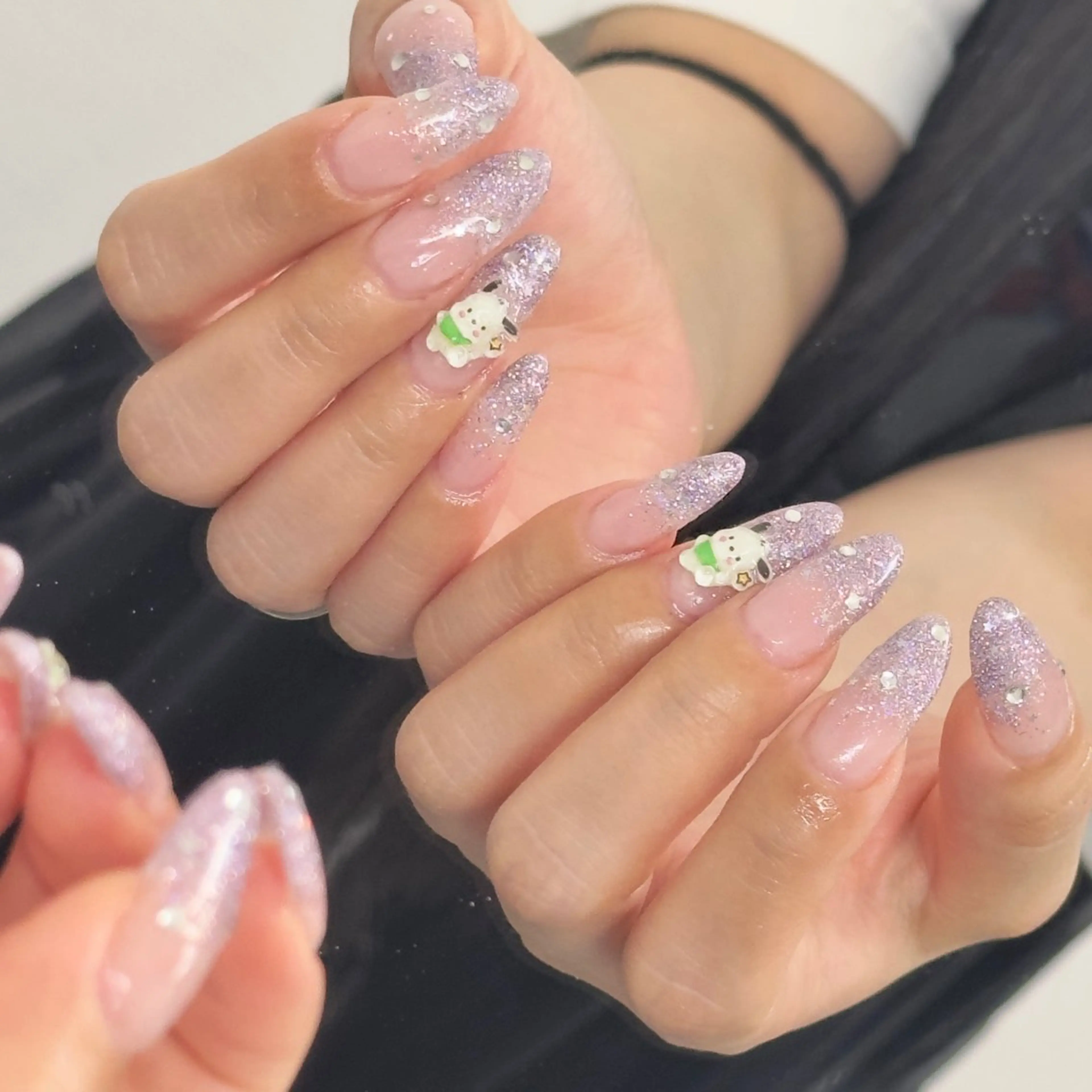 💗特別価格『10名限定』☆ジェルネイル💗(オフなし）🩵ミニモ限定✨限定3名募集🩵ラメグラデーションネイル🫧の写真