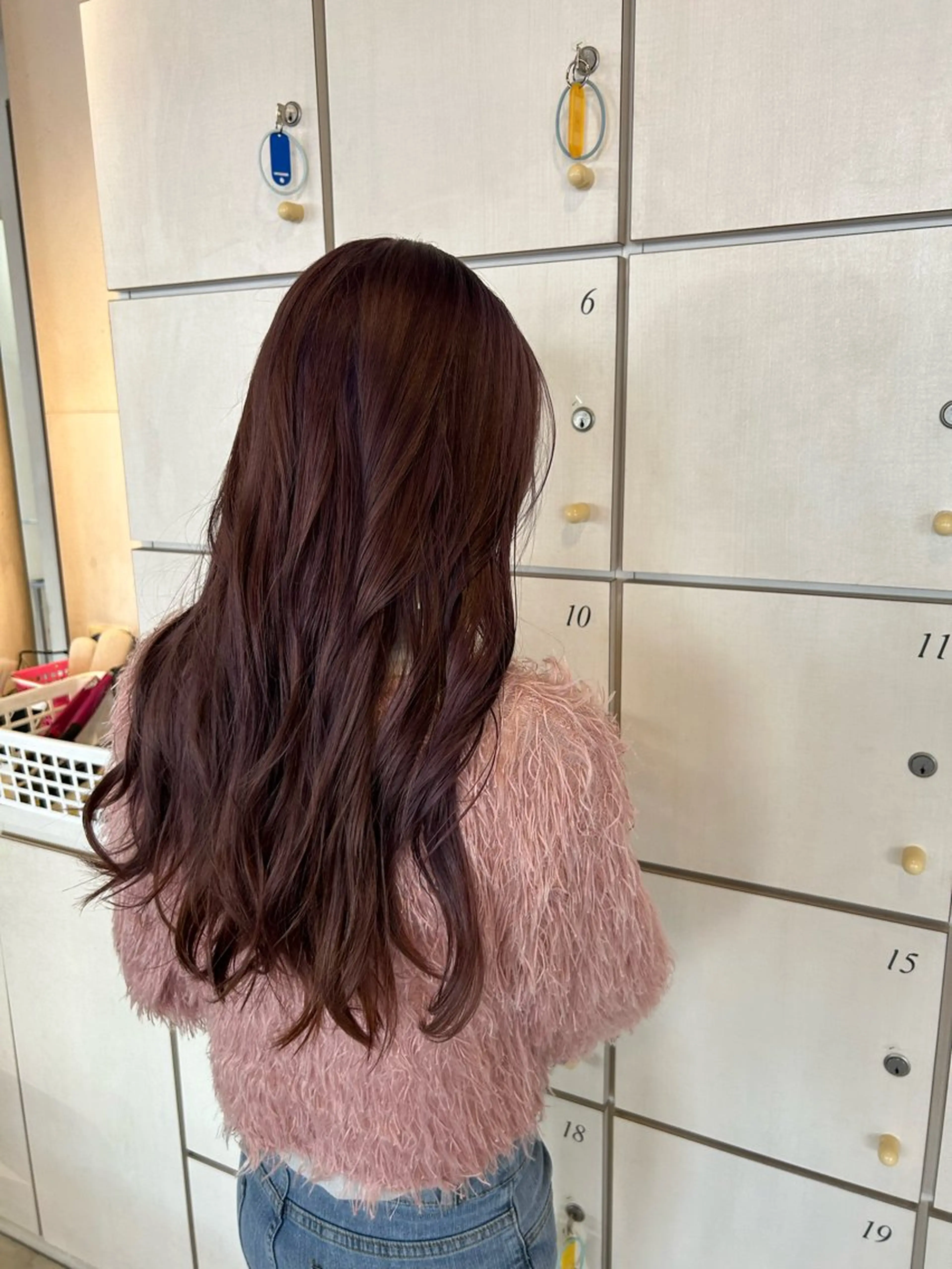 ロング カラー ブリーチ ラベンダーカラー ラベンダーピンク ピンクカラー 卒業式のヘアスタイル ヘアカラー 小森 永のヘアスタイル