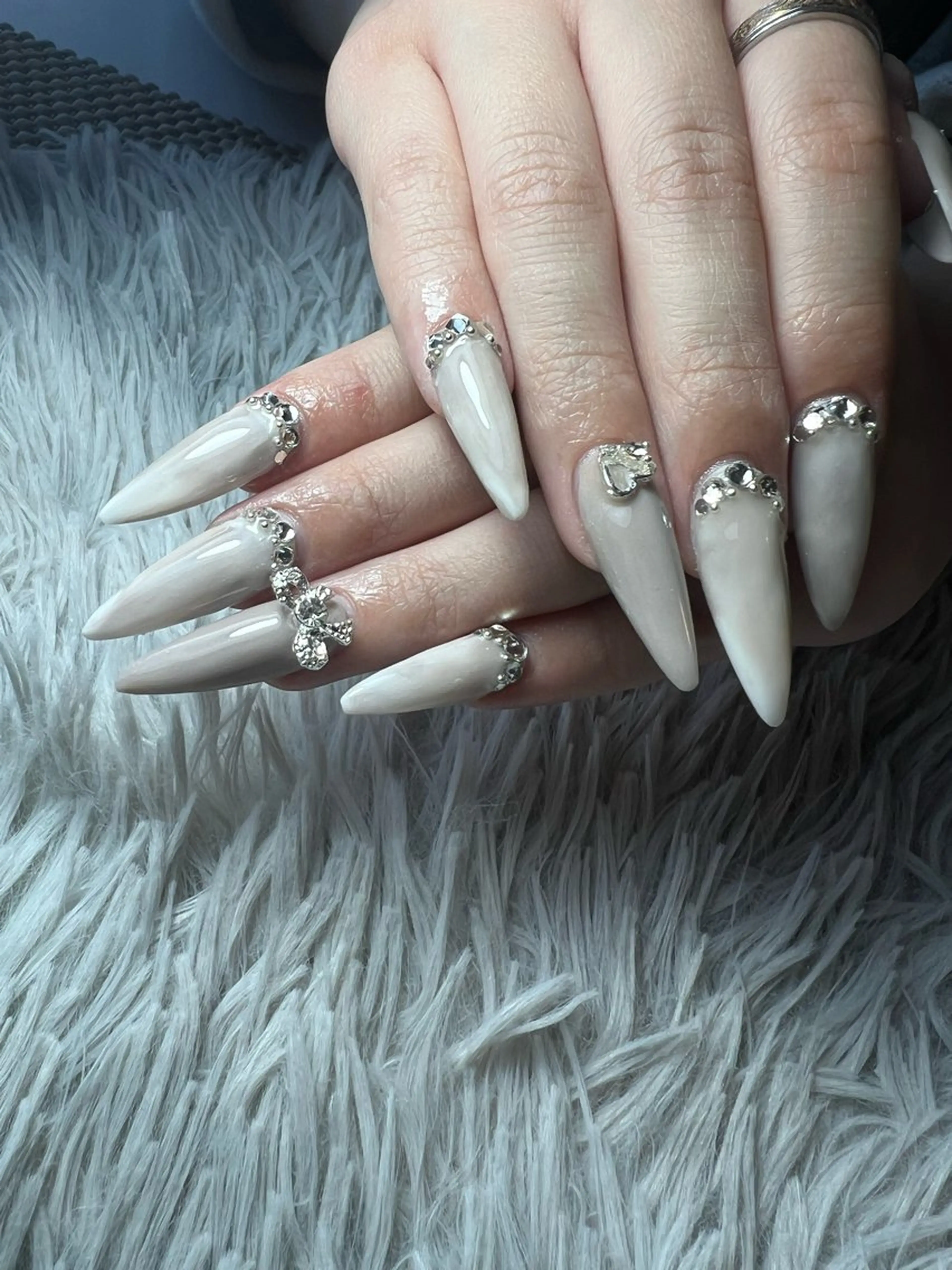 ネイル 大理石ネイル(マーブル) スカルプネイル シンプルネイル ハンドネイル シェヌネイル JURAのネイルデザイン