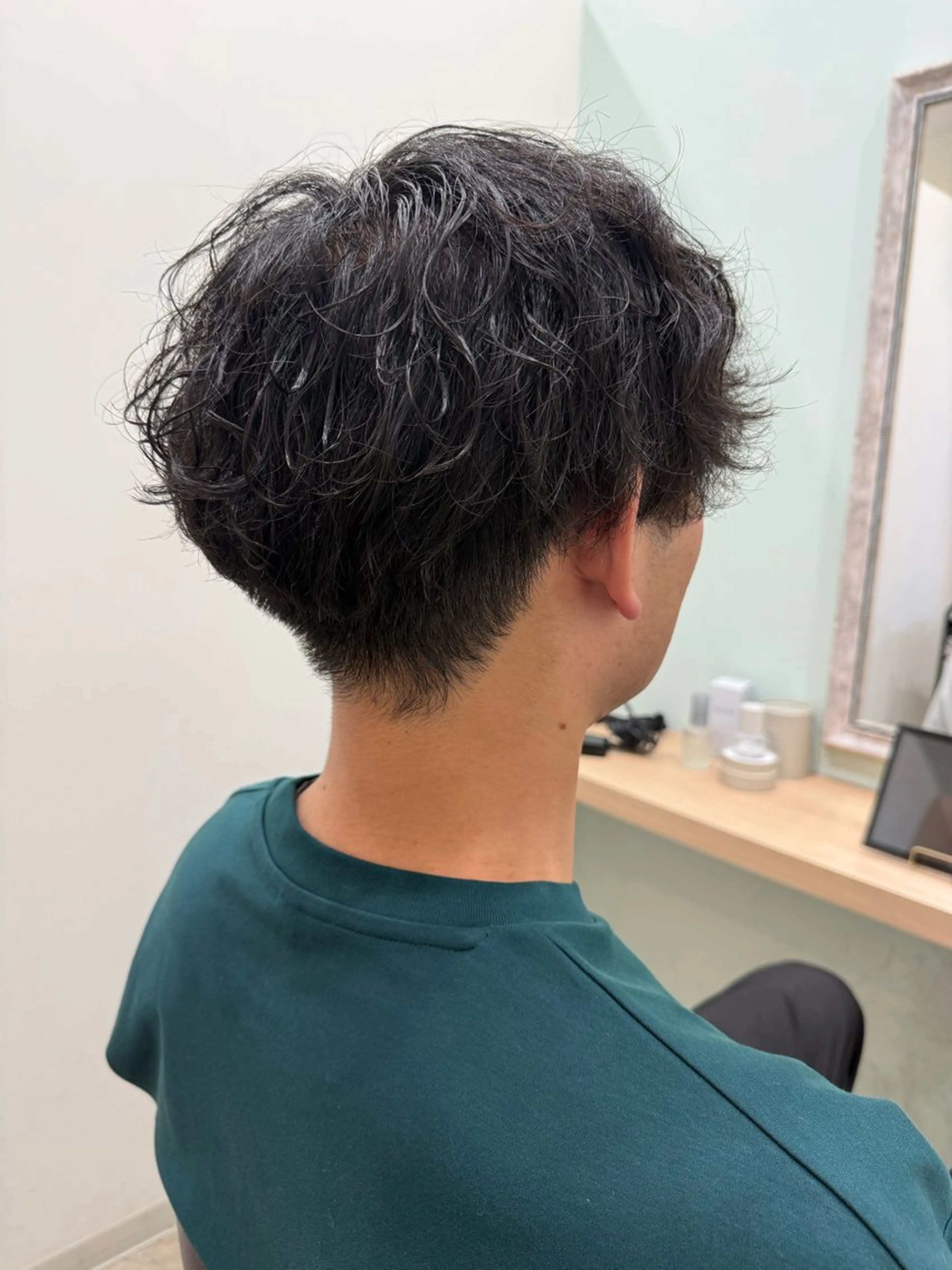 ショート パーマ メンズ メンズパーマ カット パーマ 伊藤 優里のヘアスタイル