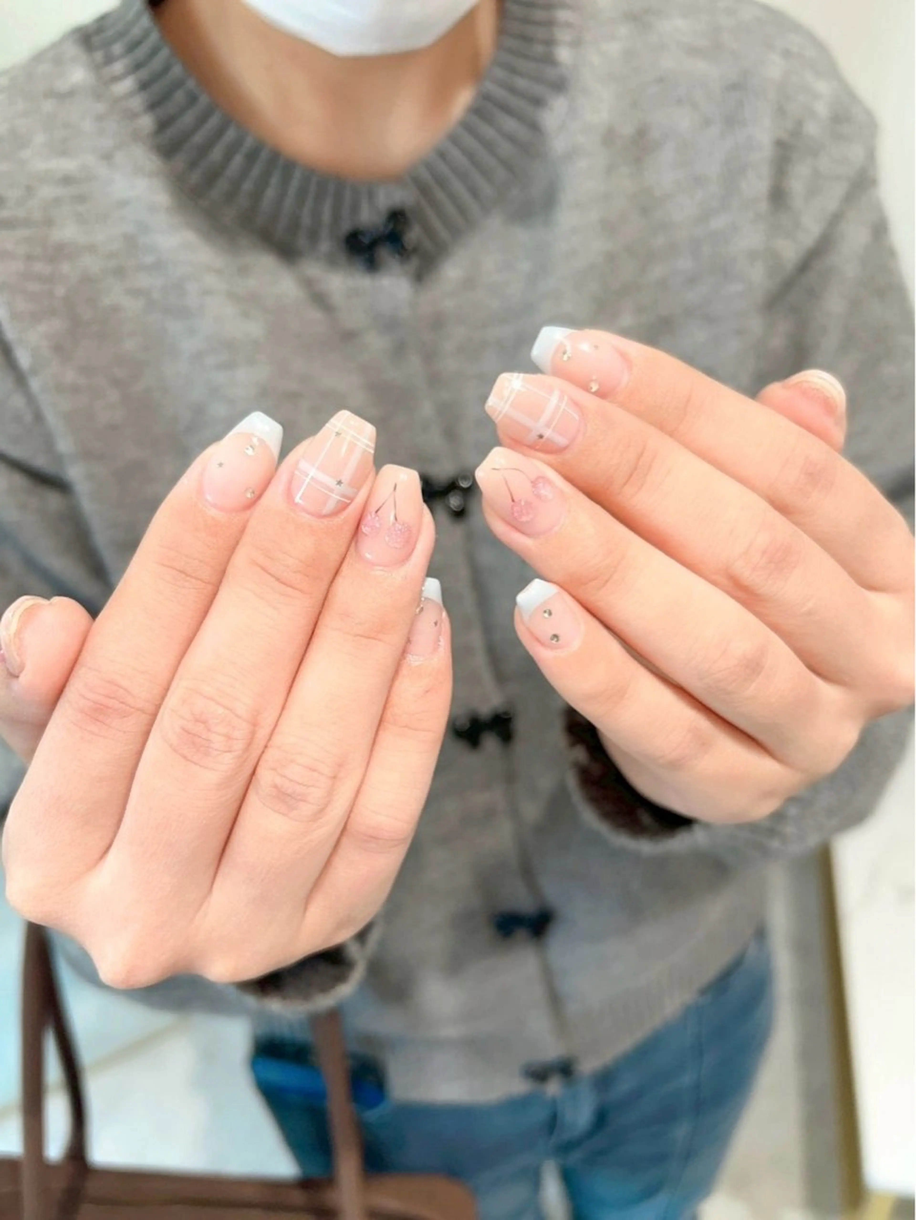 ネイル 【ちゅるん韓国🪄】 Aina🤍のネイルデザイン