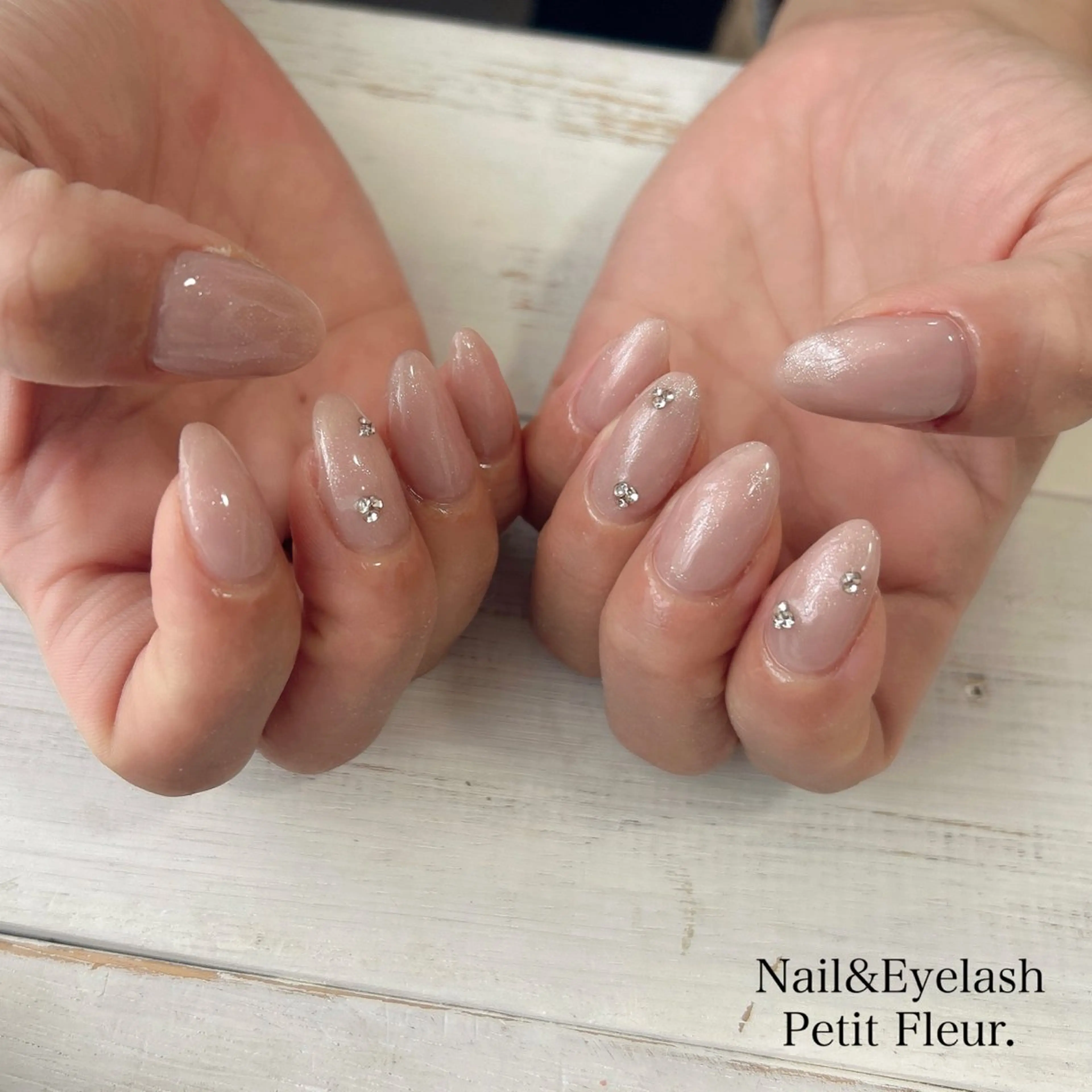 ネイル 青柳 亜梨奈のマツエク・マツパデザイン