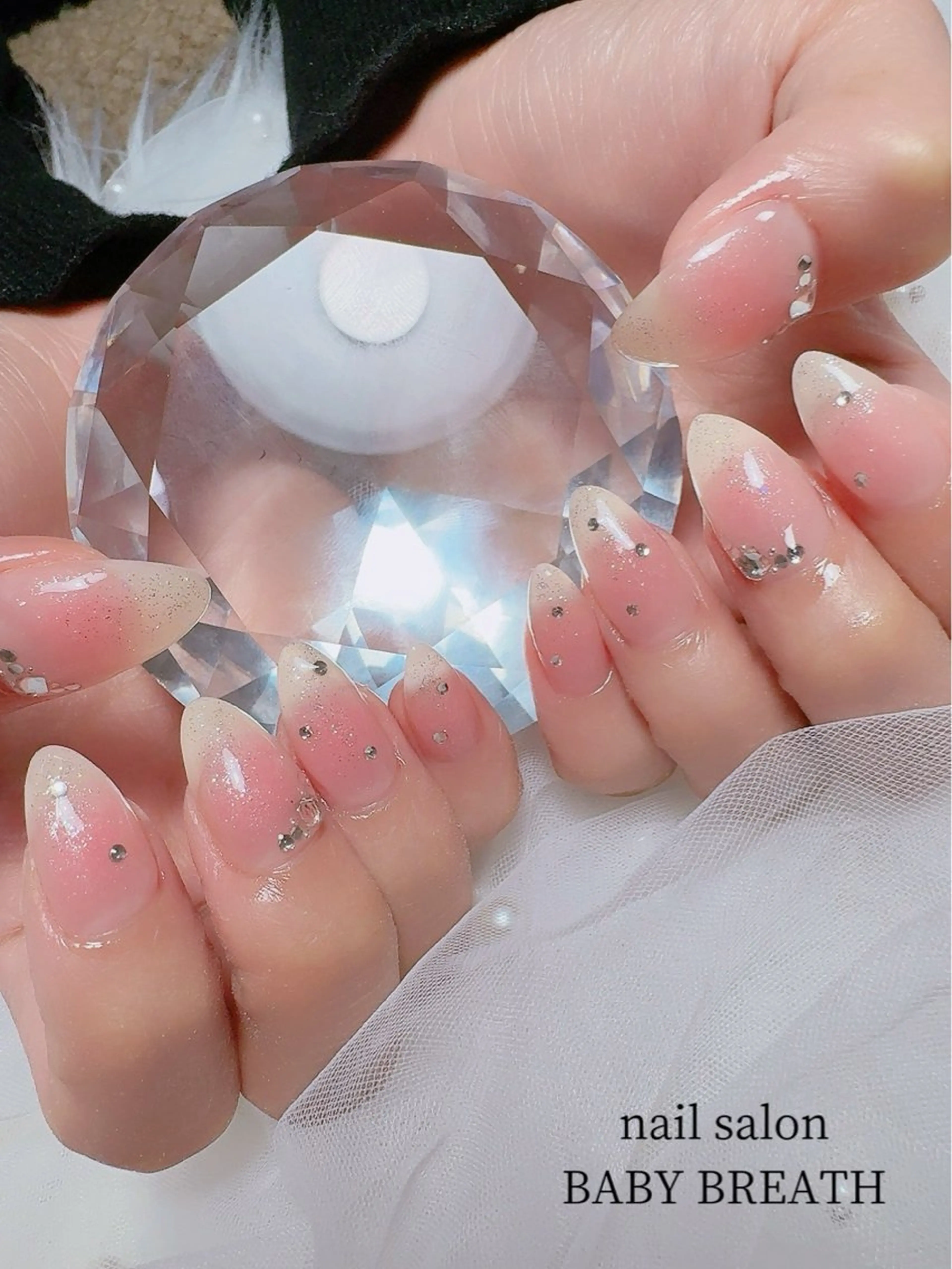 ネイル アートネイル フラッシュネイル フットネイル グラデーション ラメ(グリッター) ハンドネイル y natsumiのネイルデザイン