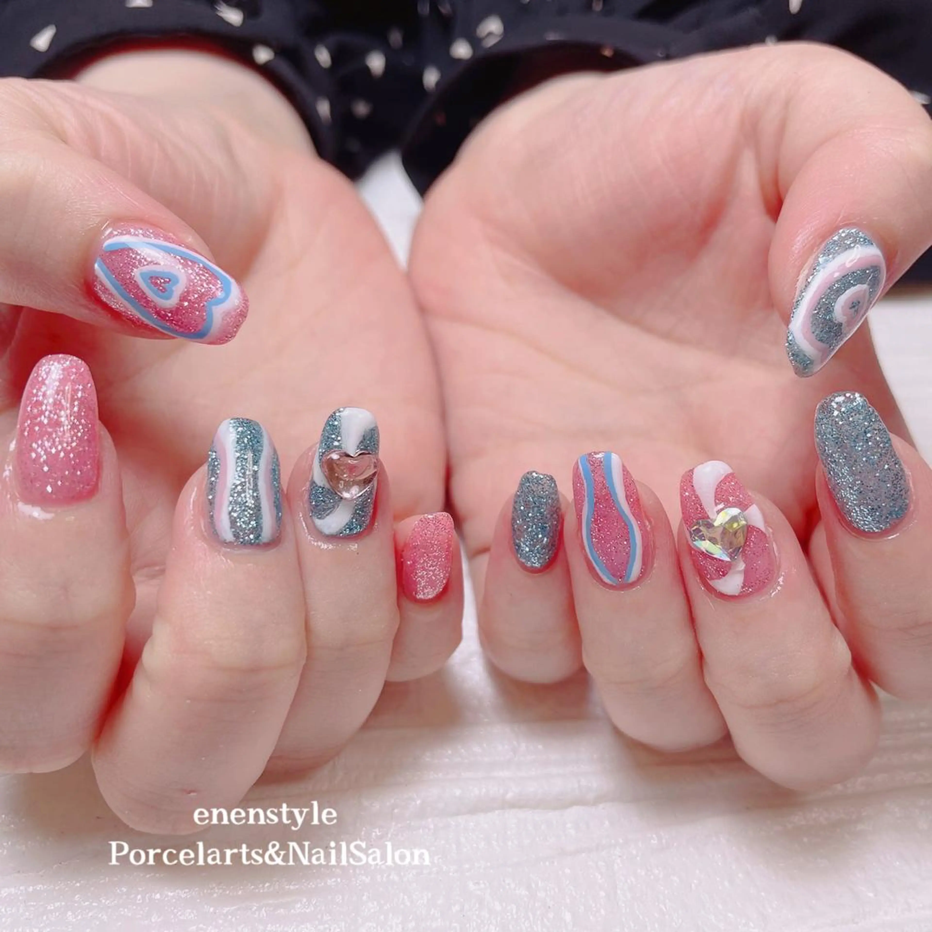 ミディアム ネイル 👑enen style👑のネイルデザイン